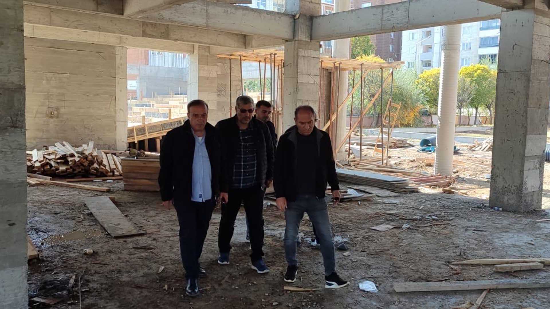 Bitlis İl Milli Eğitim Müdürü Kaya, Tatvan’daki Çok Amaçlı Salon Inşaatını Inceledi 3