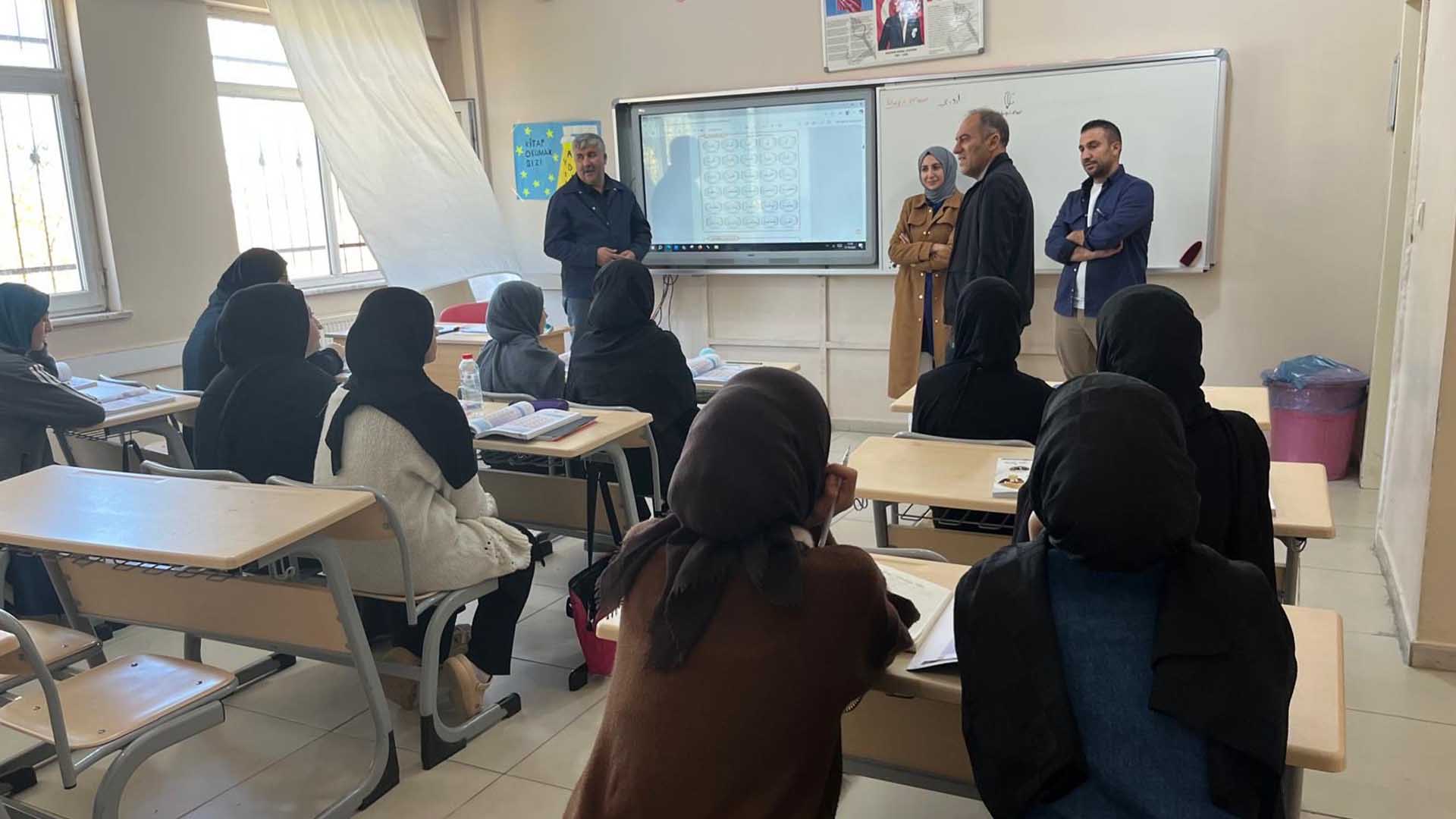 Bitlis İl Milli Eğitim Müdürü Kaya’dan Dyk Kurslarına Ziyaret 2