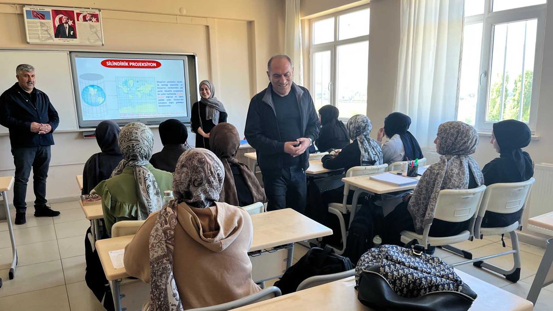 Bitlis İl Milli Eğitim Müdürü Kaya’dan Dyk Kurslarına Ziyaret