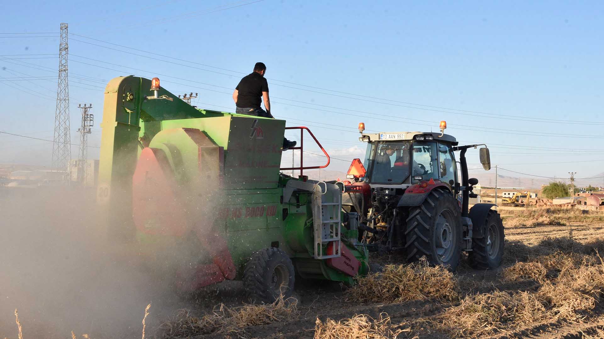 Bitlis'e Gelen Bakan Yumaklı, “Geçen Yıl 32,6 Milyar Dolar Tarım Ihracatı Gerçekleştirdik” 6