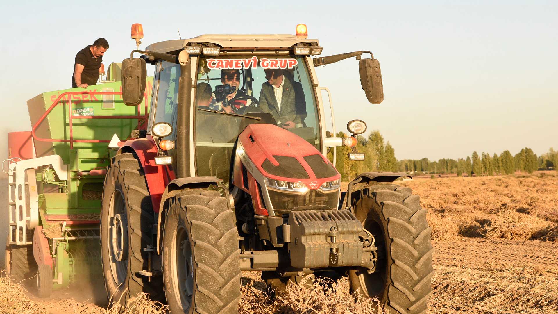Bitlis'e Gelen Bakan Yumaklı, “Geçen Yıl 32,6 Milyar Dolar Tarım Ihracatı Gerçekleştirdik” 7