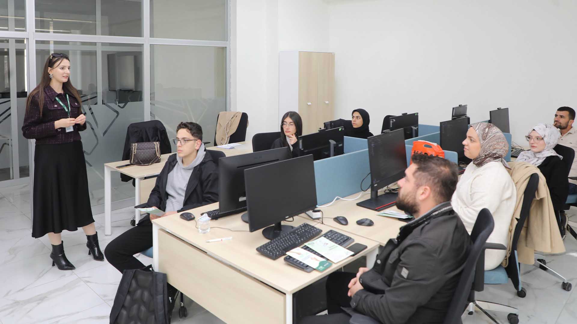 Bitlis’te Gençlere Bağımlılık Farkındalığı Eğitimi