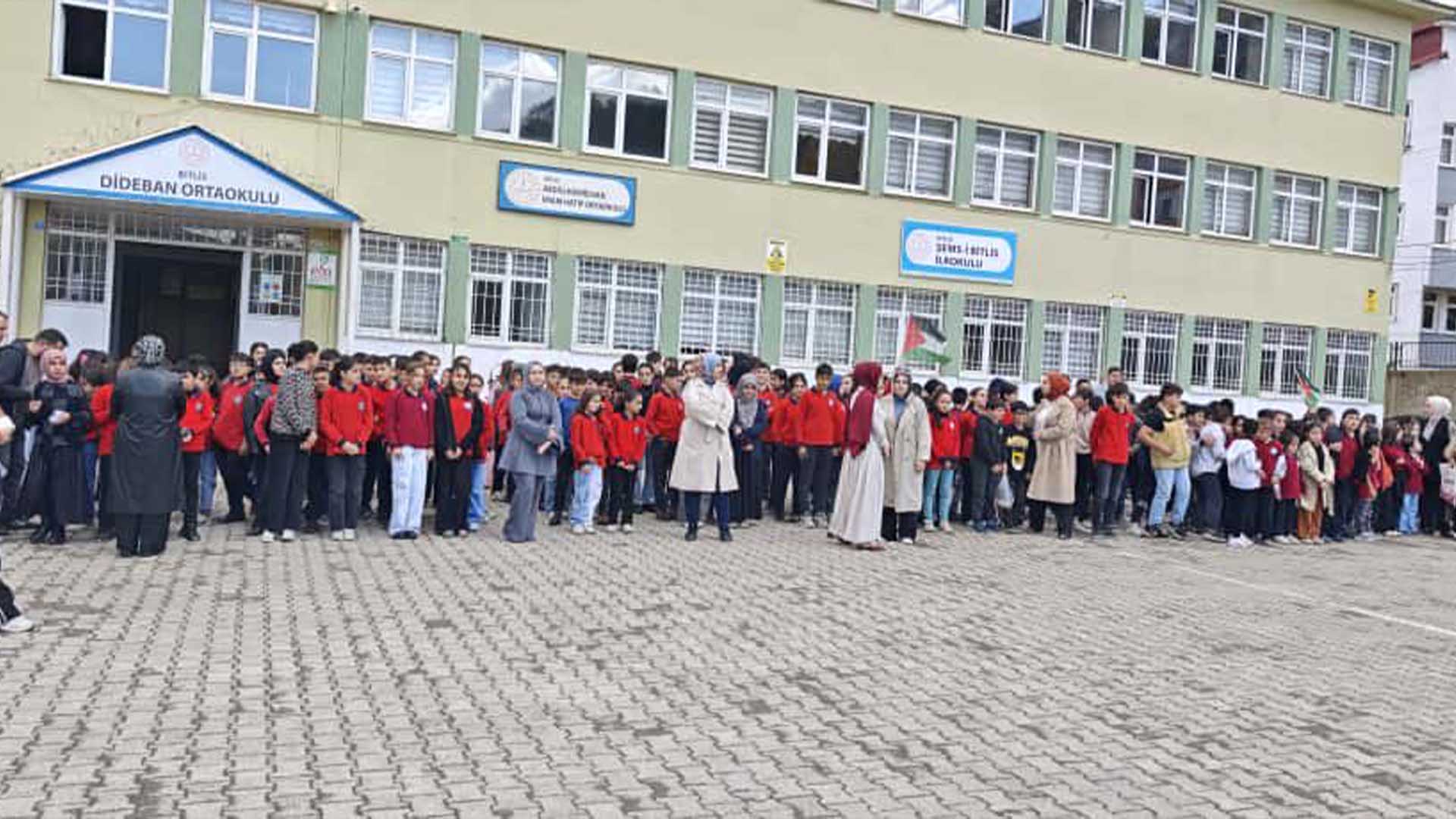 Bitlis’te Öğrencilerden Gazze’ye Destek Kermesi 1