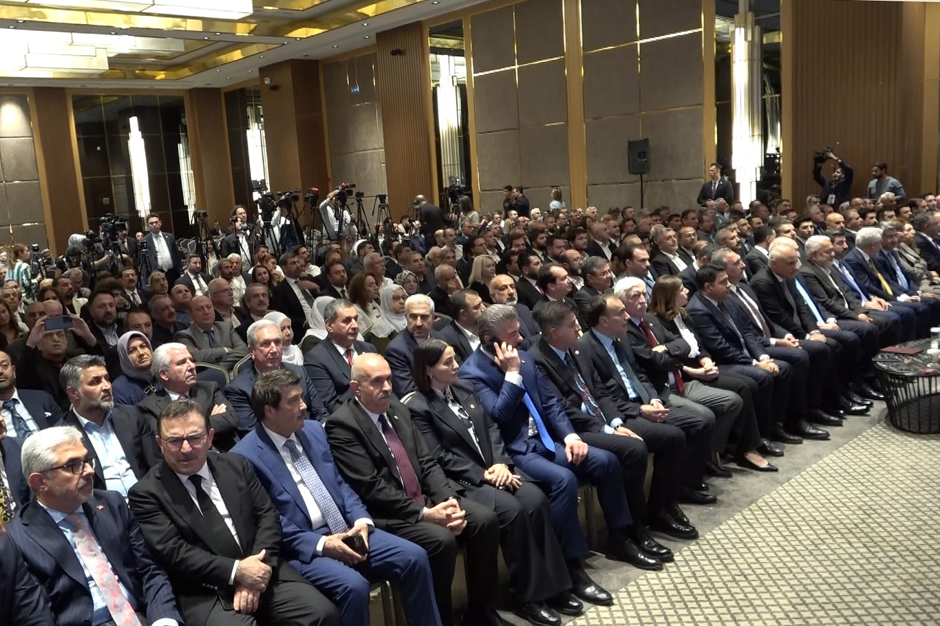 Cc29Ae04 A545 4952 Ab2F D1Ad4A697F2A