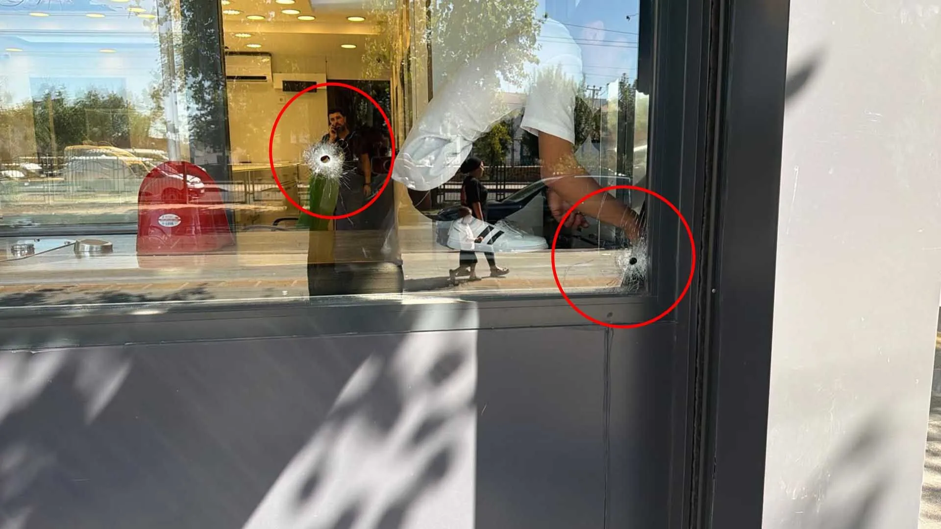 Diyarbakirda Kuyumculara Silahli Saldirilar 1