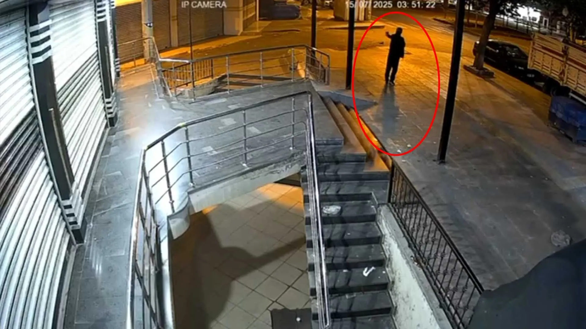 Diyarbakirda Kuyumculara Silahli Saldirilar 3