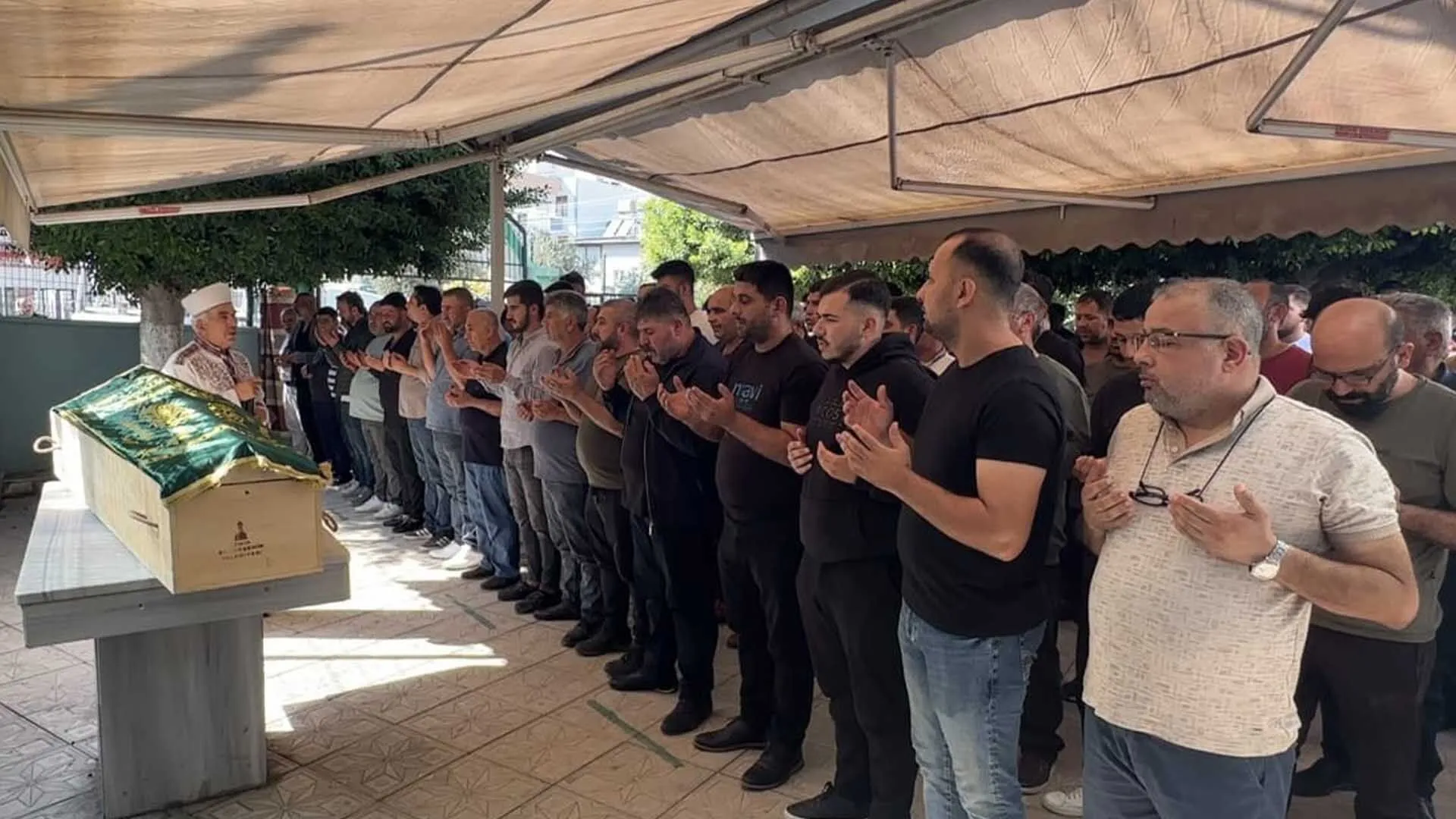 Kayip Olan 2 Gencin Cansiz Bedenleri Menfezde Bulundu 3