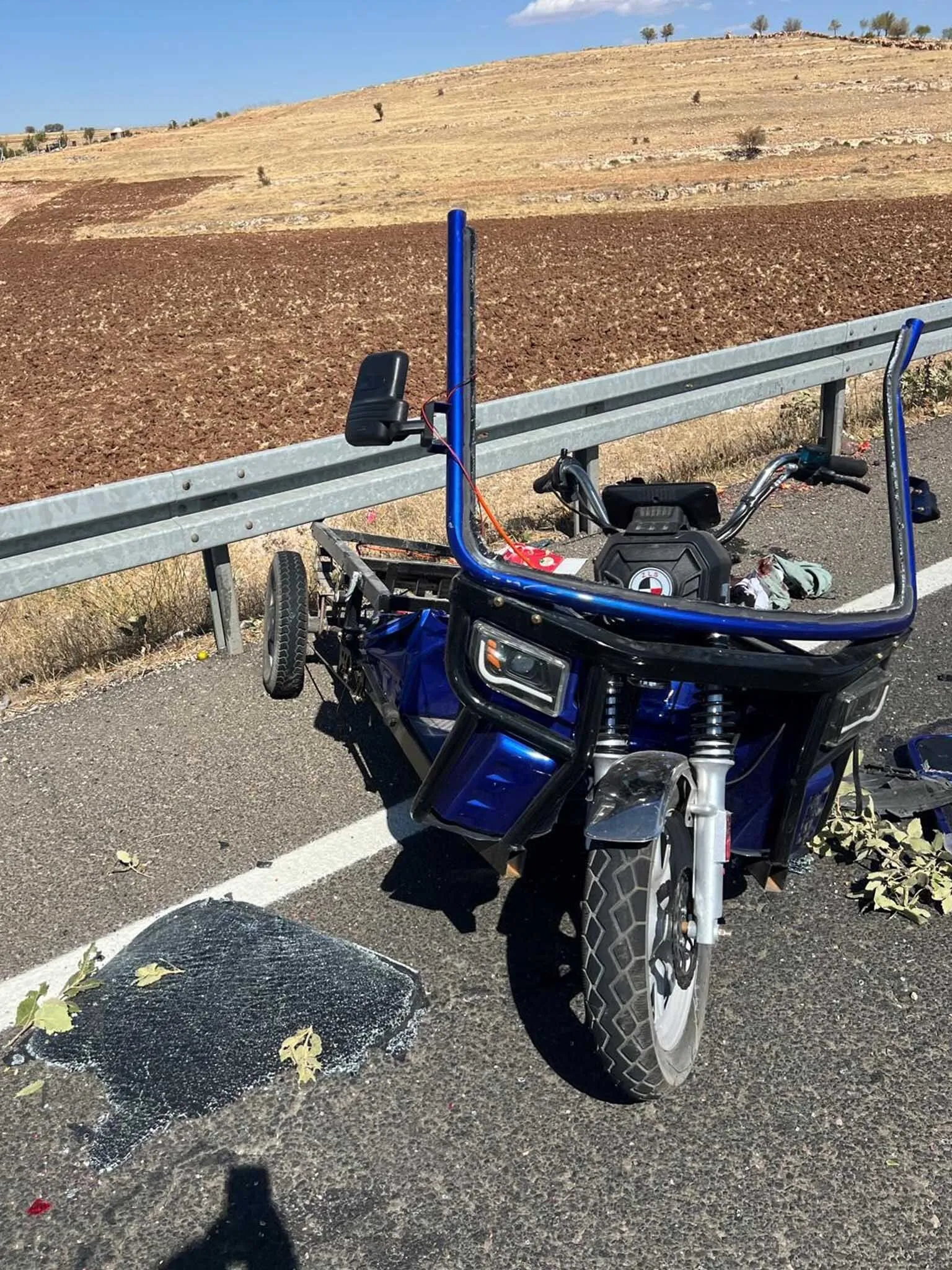 Mardinde Otomobil Ile Motosiklet Carpisti 1 Olu 4 Yarali 4