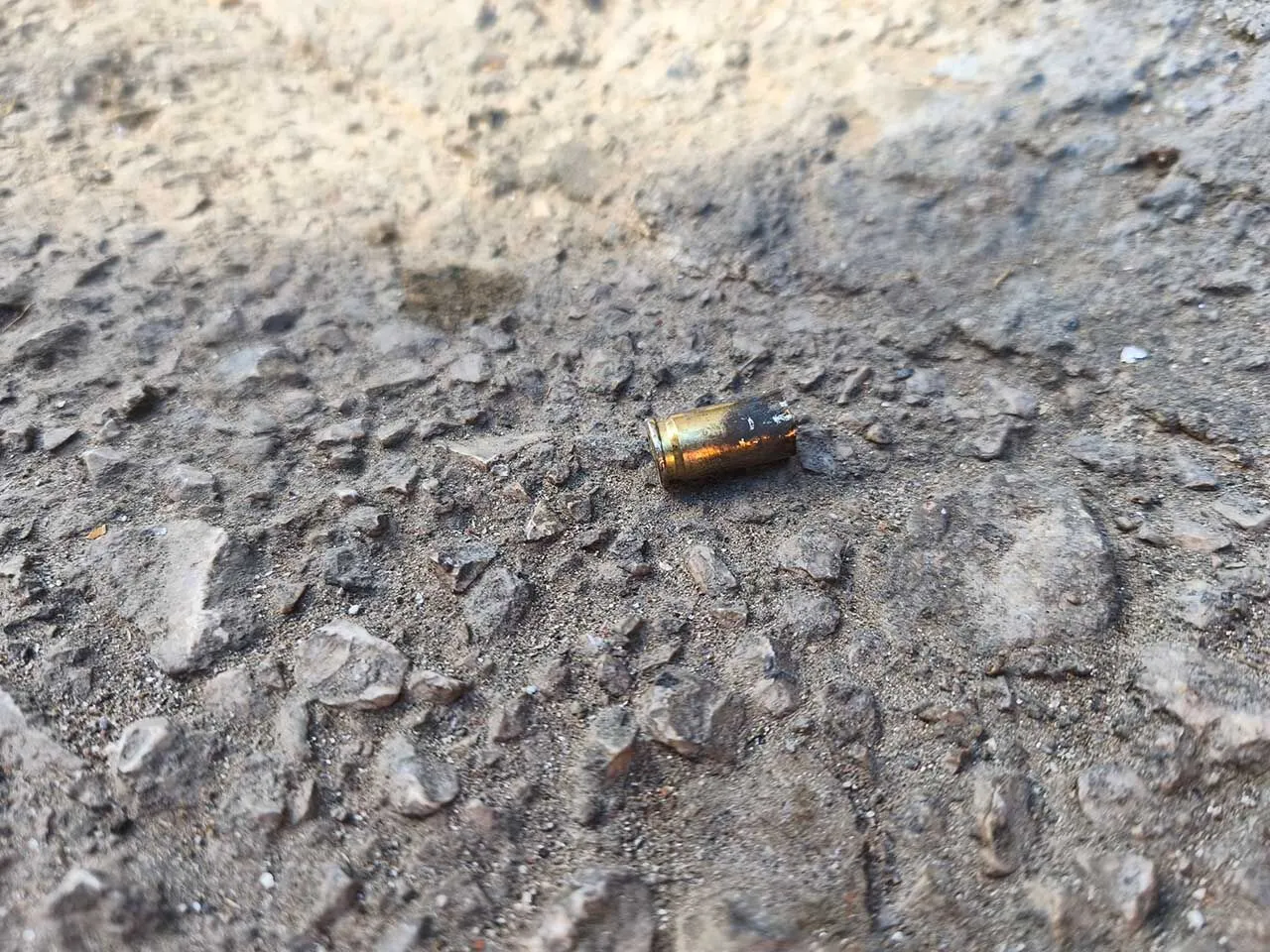 Sokakta Tartistigi Husumetlilerine Tabancayla Ates Acti 1 Olu 3 Yarali 1