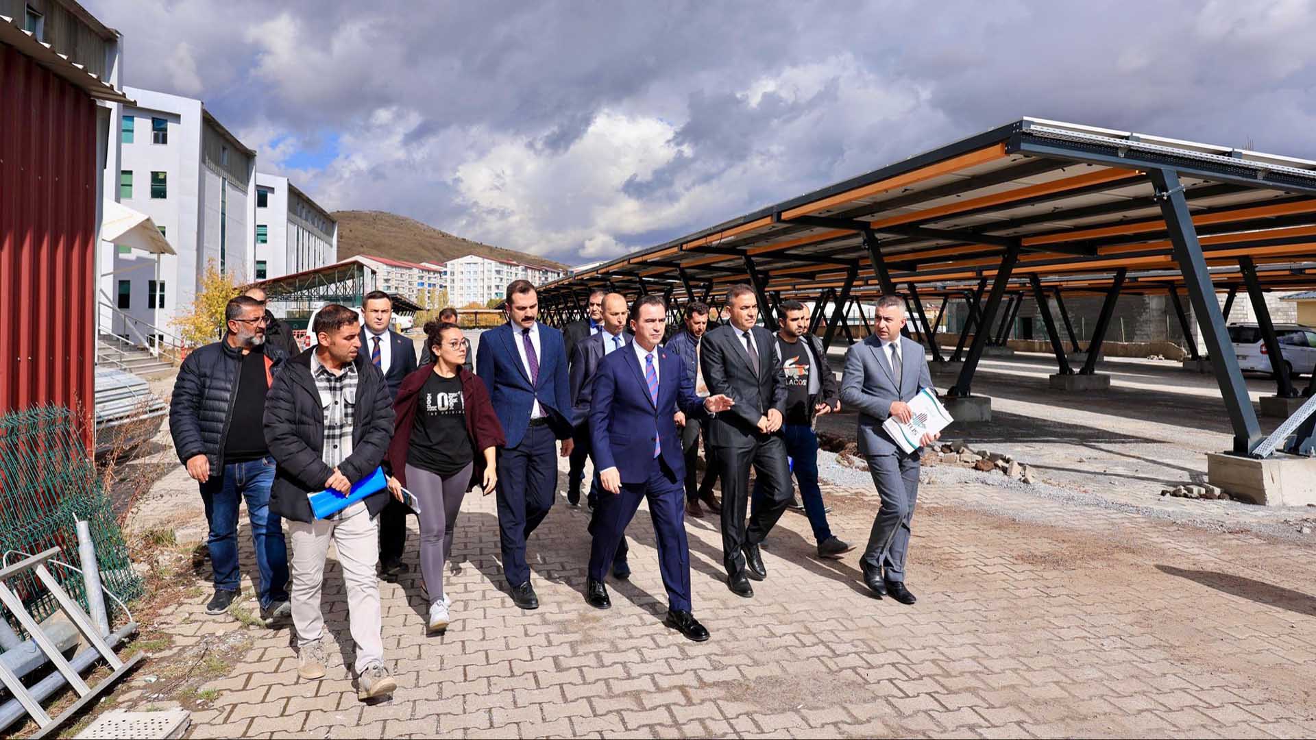 Vali Karakaya, Kamu Binalarında Deprem Ve Enerji Verimliliği Çalışmalarını İnceledi 5