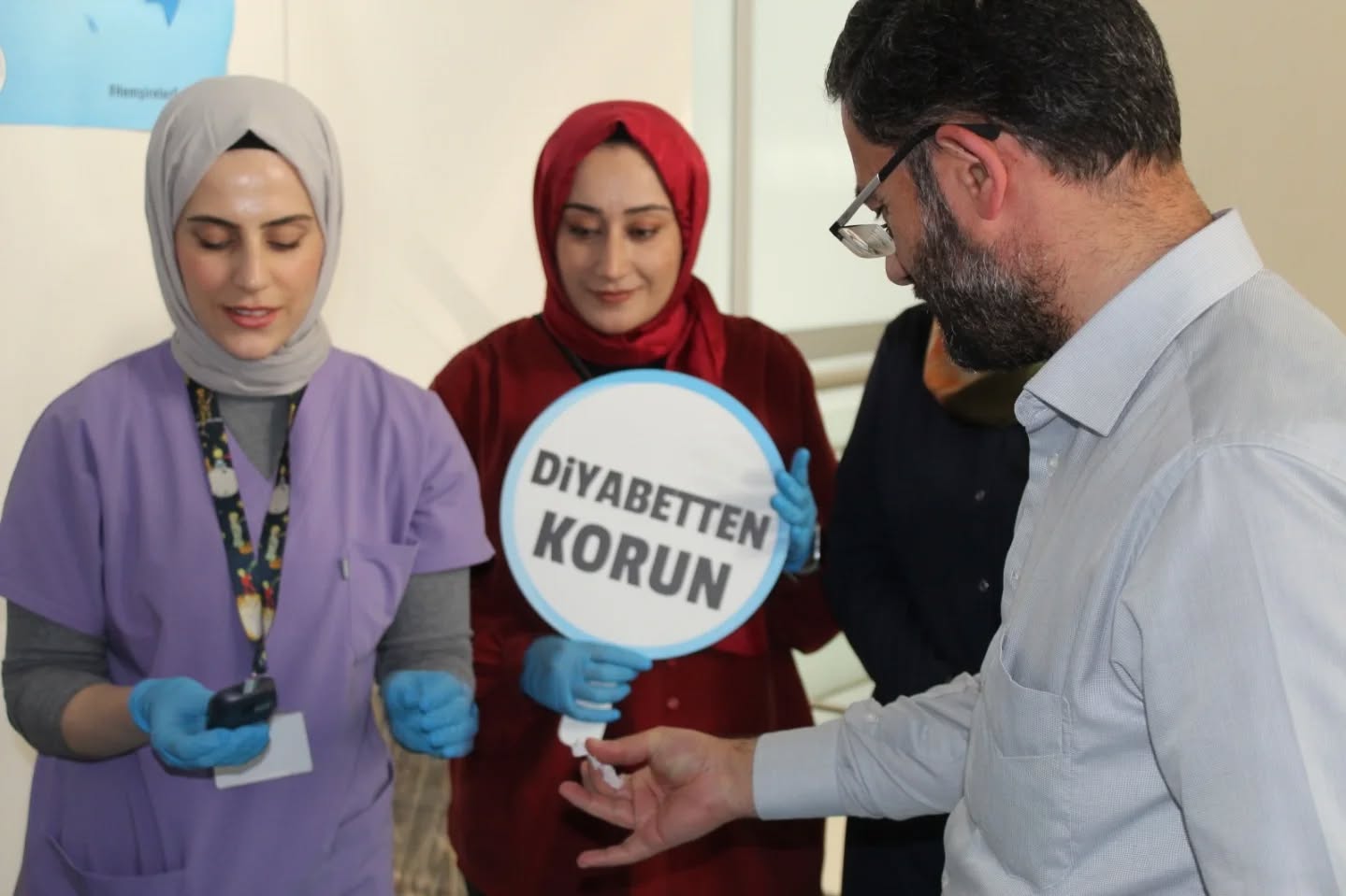 581556672 18245647729289328 4404308999346235990 N