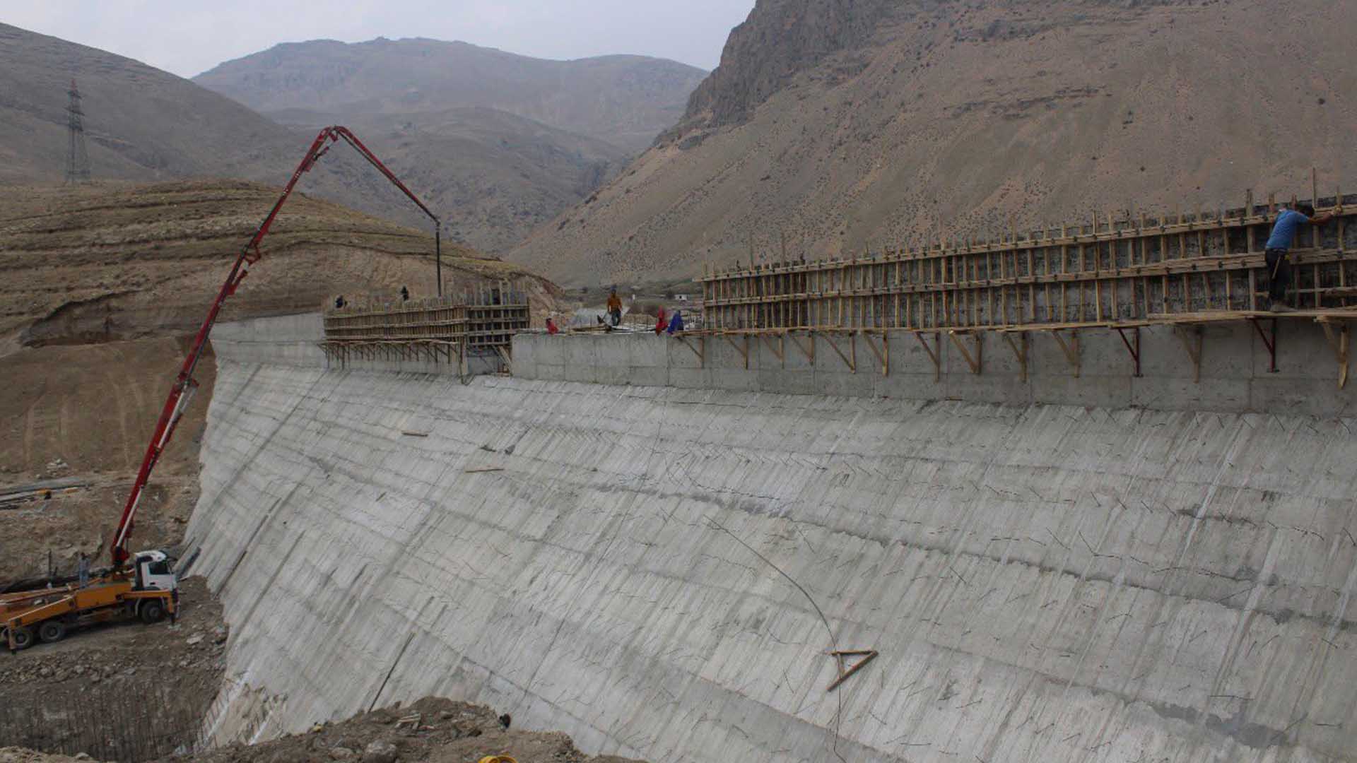 Ak Parti Bitlis Teşkilatı, Adilcevaz Barajı’nı Inceledi 3