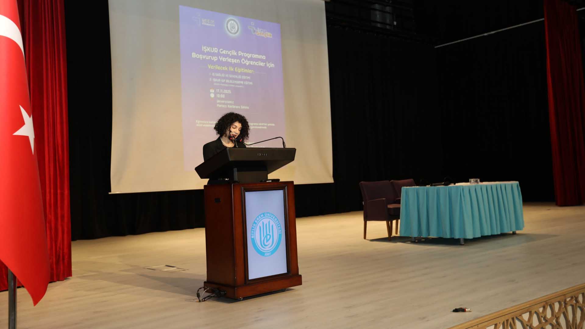 Bitlis Eren Üniversitesi’nde İşkur Gençlik Programı İçin Bilgilendirme Toplantısı 4