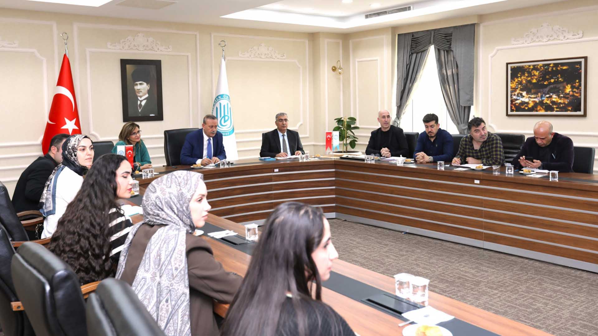 Bitlis Eren Üniversitesi’nde Öğrenci Senatosu Toplantısı Yapıldı