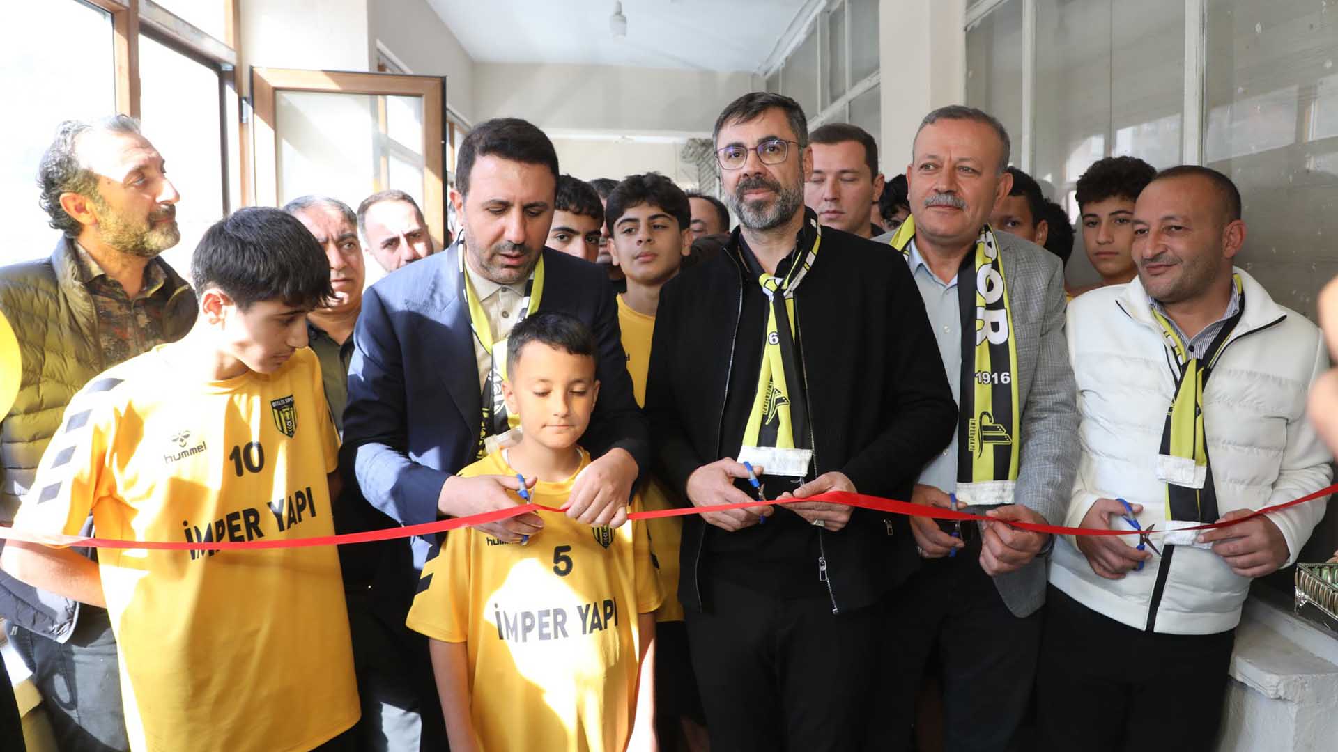 Bitlis Spor’un Yeni Kulüp Binası Açıldı