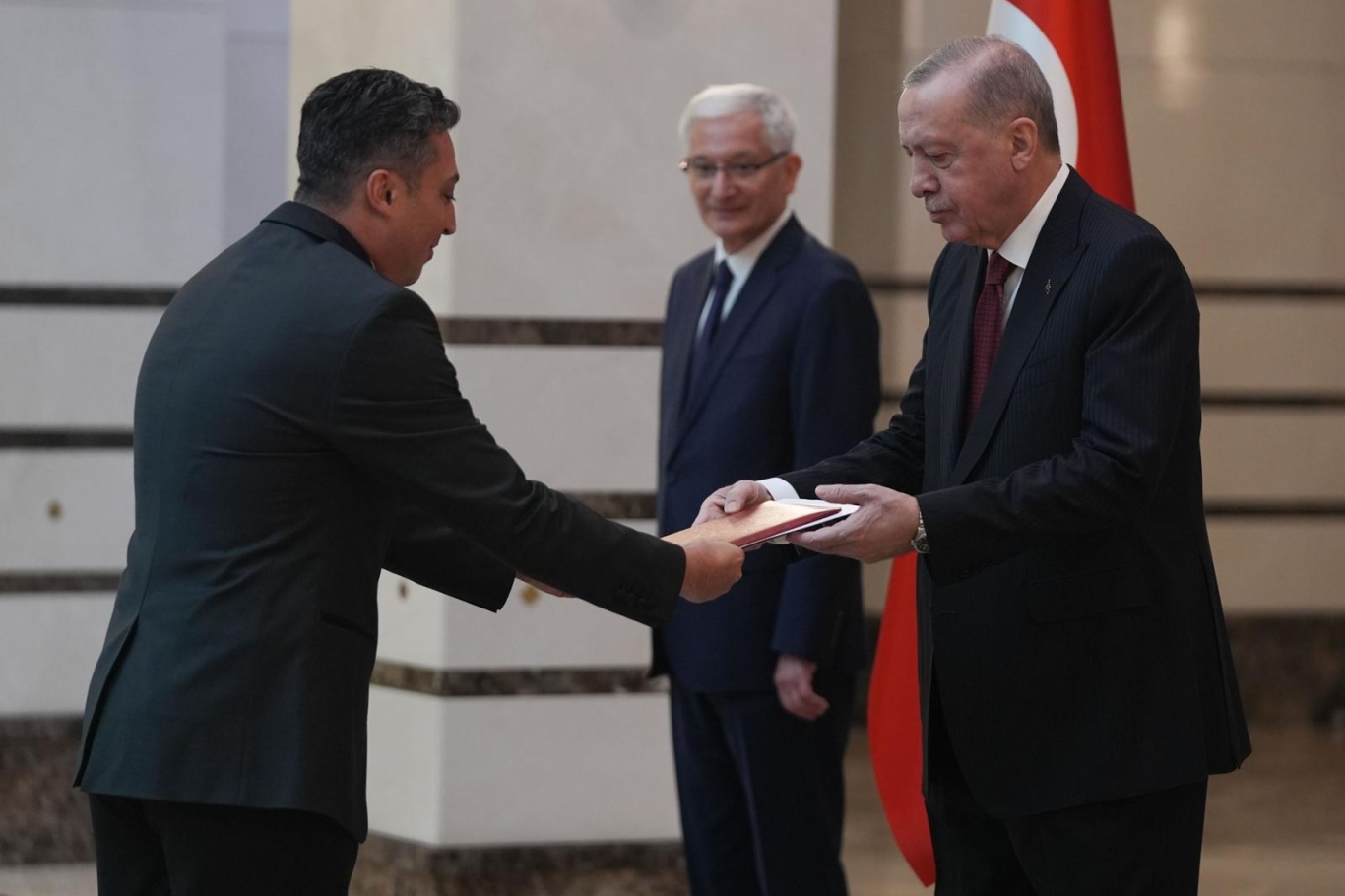 Ffee6430 Bd20 4527 B803 C6E519547E8A