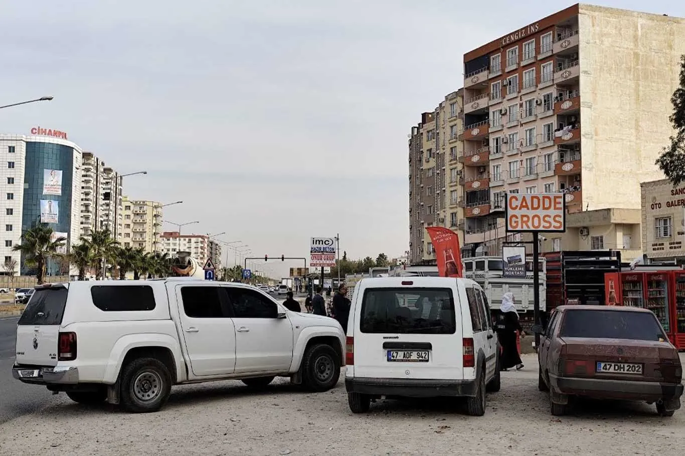 Mardinde Anne Baba Ve 5 Yasindaki Kizlari Baslarindan Vurulmus Halde Olu Bulundu 3