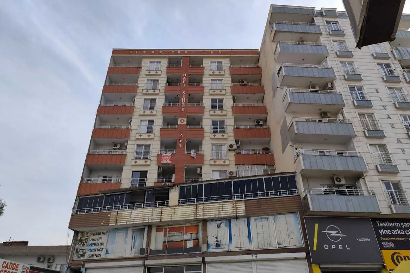 Mardinde Anne Baba Ve 5 Yasindaki Kizlari Baslarindan Vurulmus Halde Olu Bulundu 4