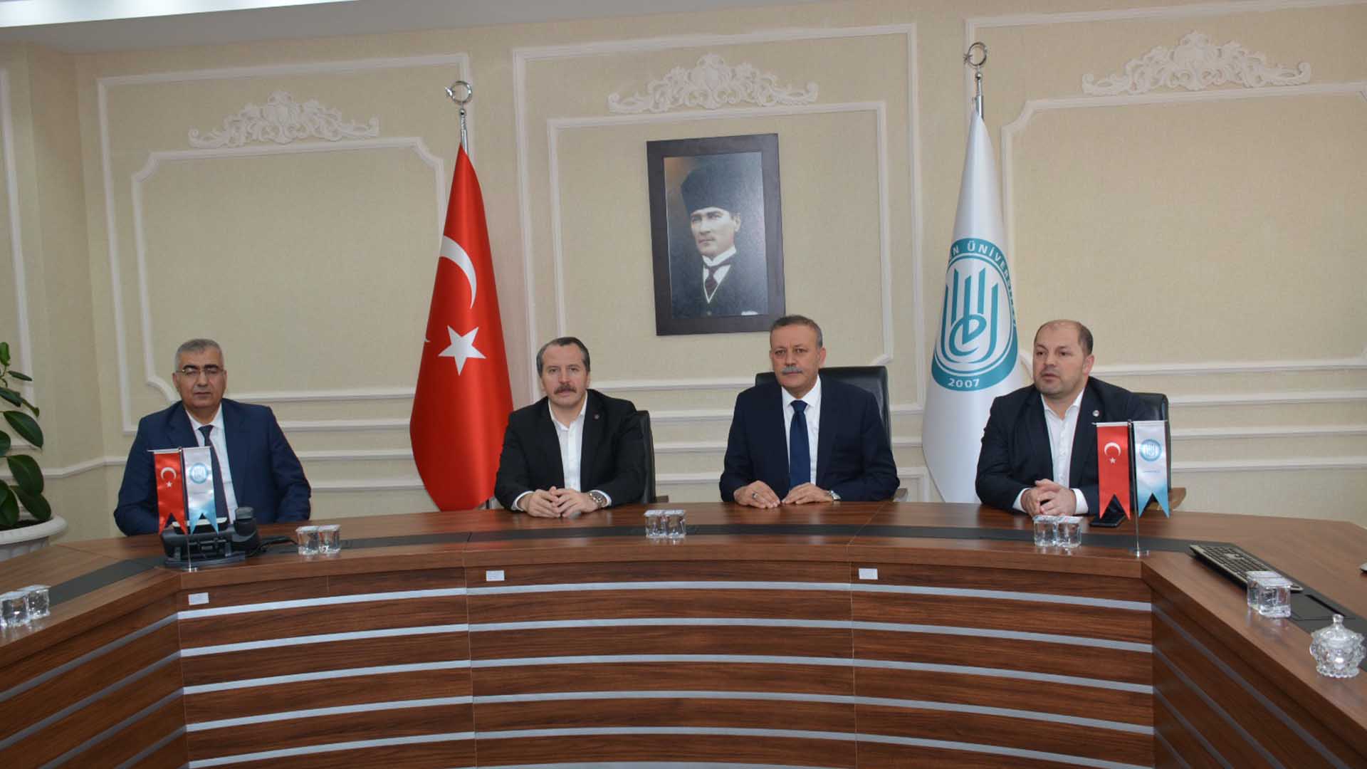 Memur Sen Genel Başkanı Ali Yalçın Bitlis’te Temaslarda Bulundu