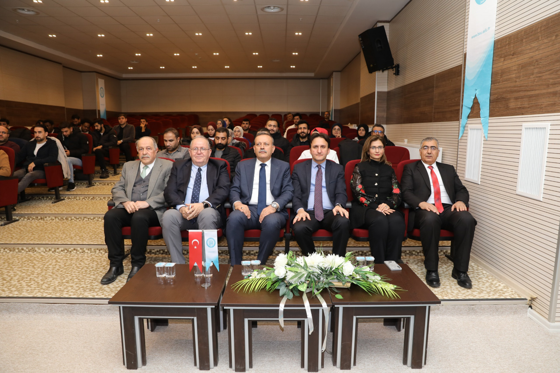 7S7Avwhatsapp Image 2025 12 19 At 19.27.44