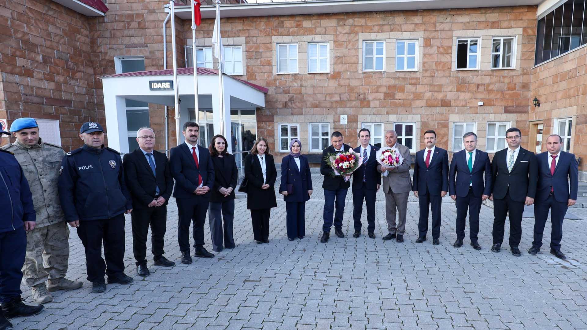 Ahlat’ta 3 Aralık Dünya Engelliler Günü Anlamlı Etkinlikle Kutlandı 2