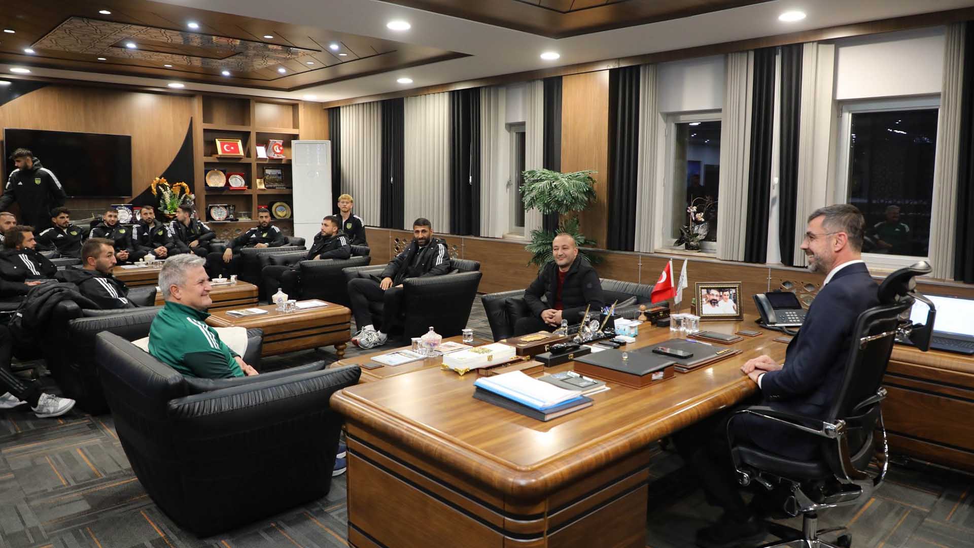 Bitlis Spor’dan Başkan Tanğlay'a Ziyaret 3