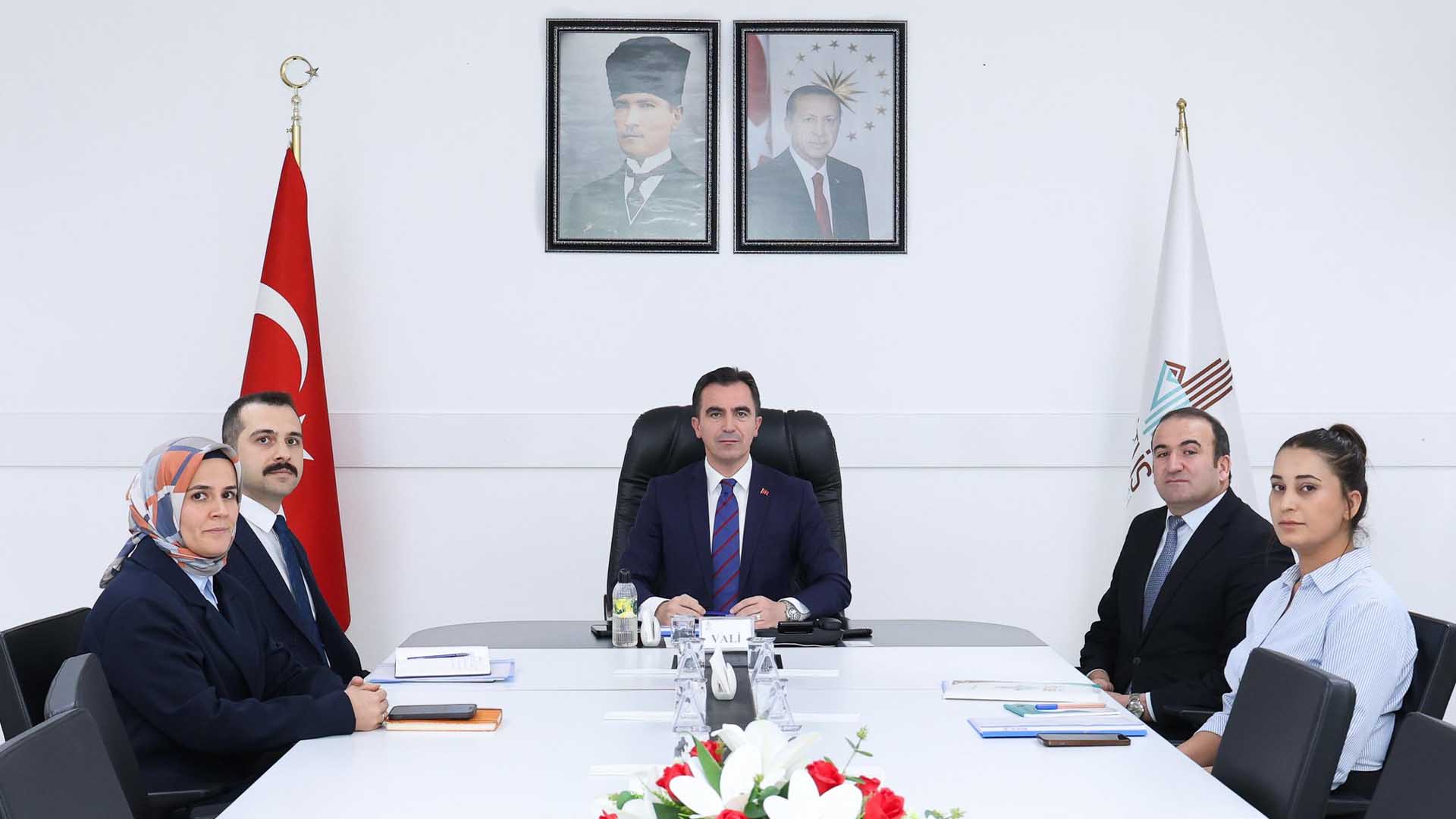 Bitlis’in Geleceği Masada, Vali Karakaya Projeleri Değerlendirdi