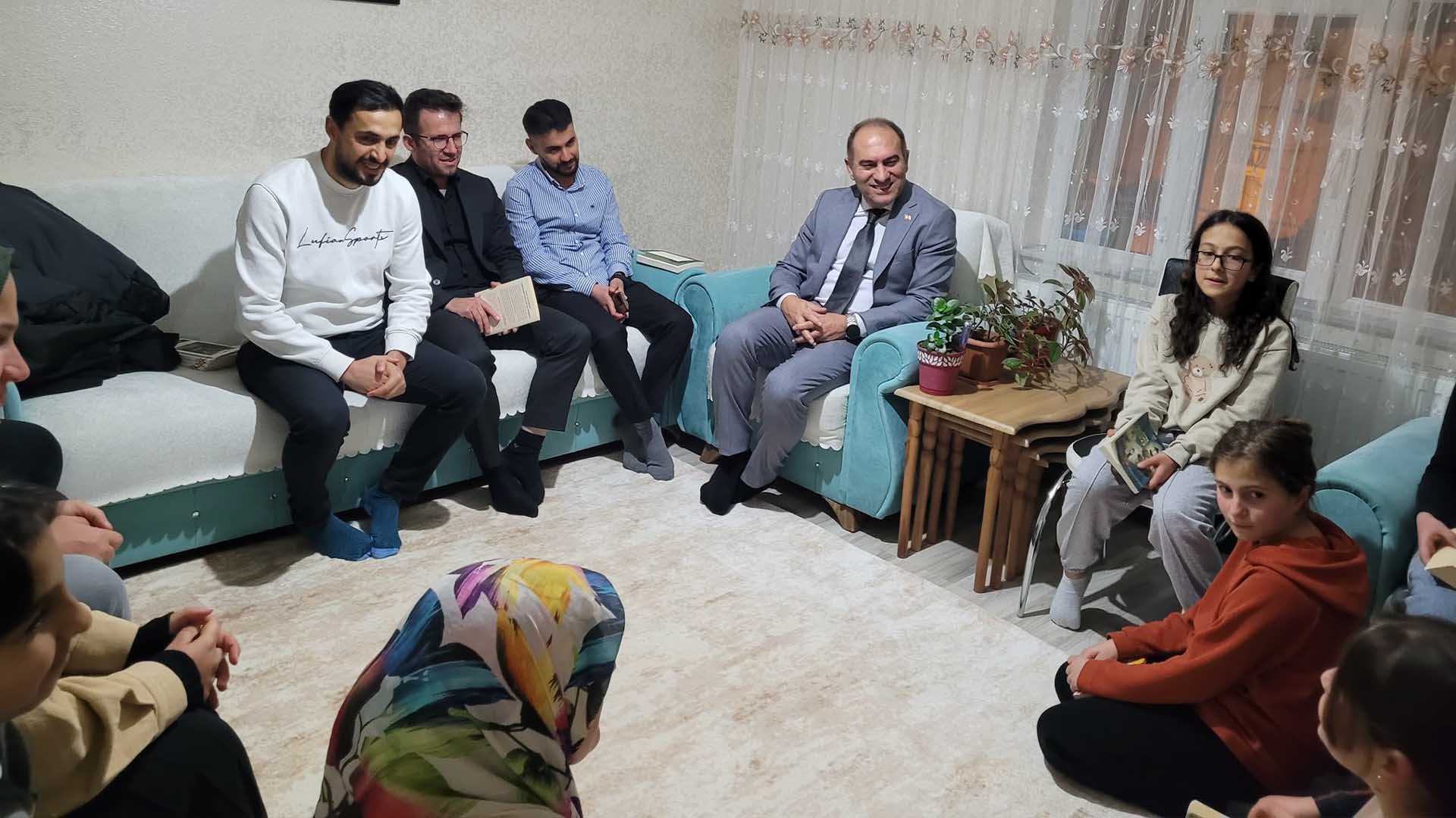 Bitlis’te Aileler Kitapla Buluşuyor 1