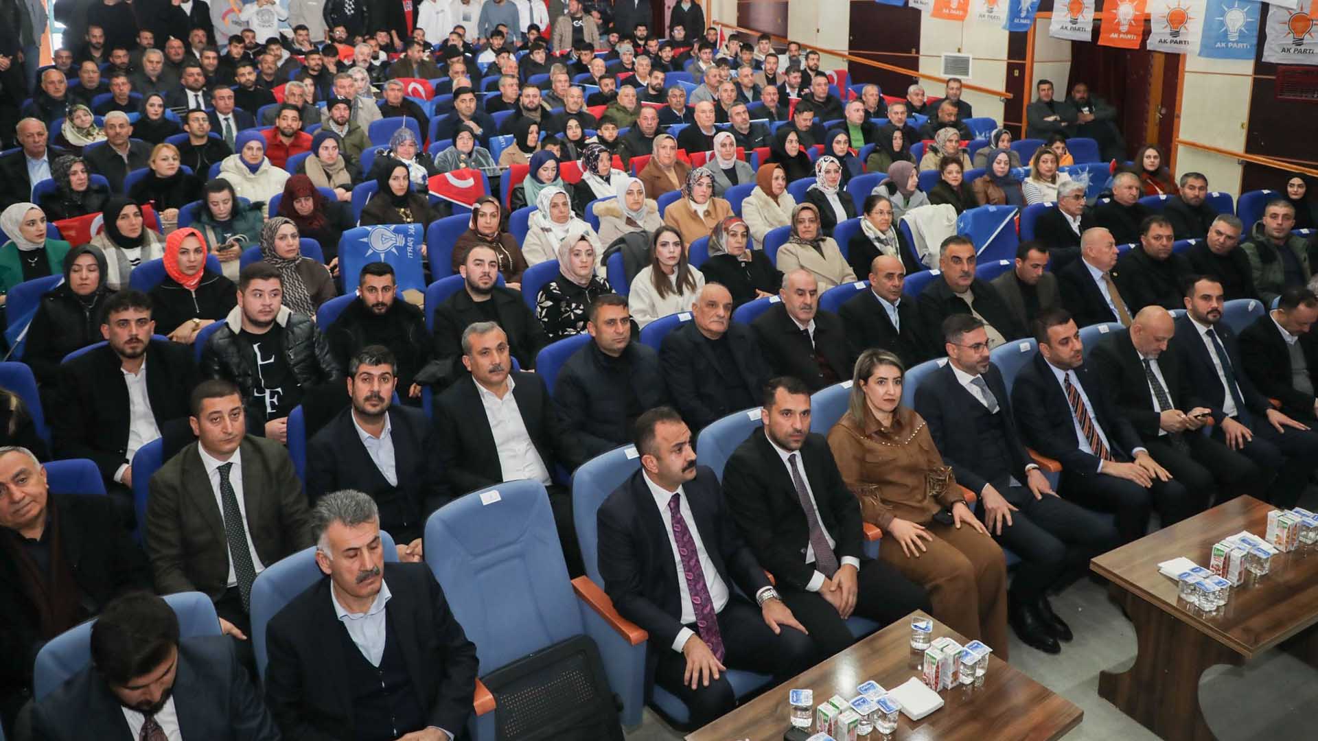 Bitlis’te Ak Parti İl Danışma Meclisi Toplantısı Gerçekleştirildi 3