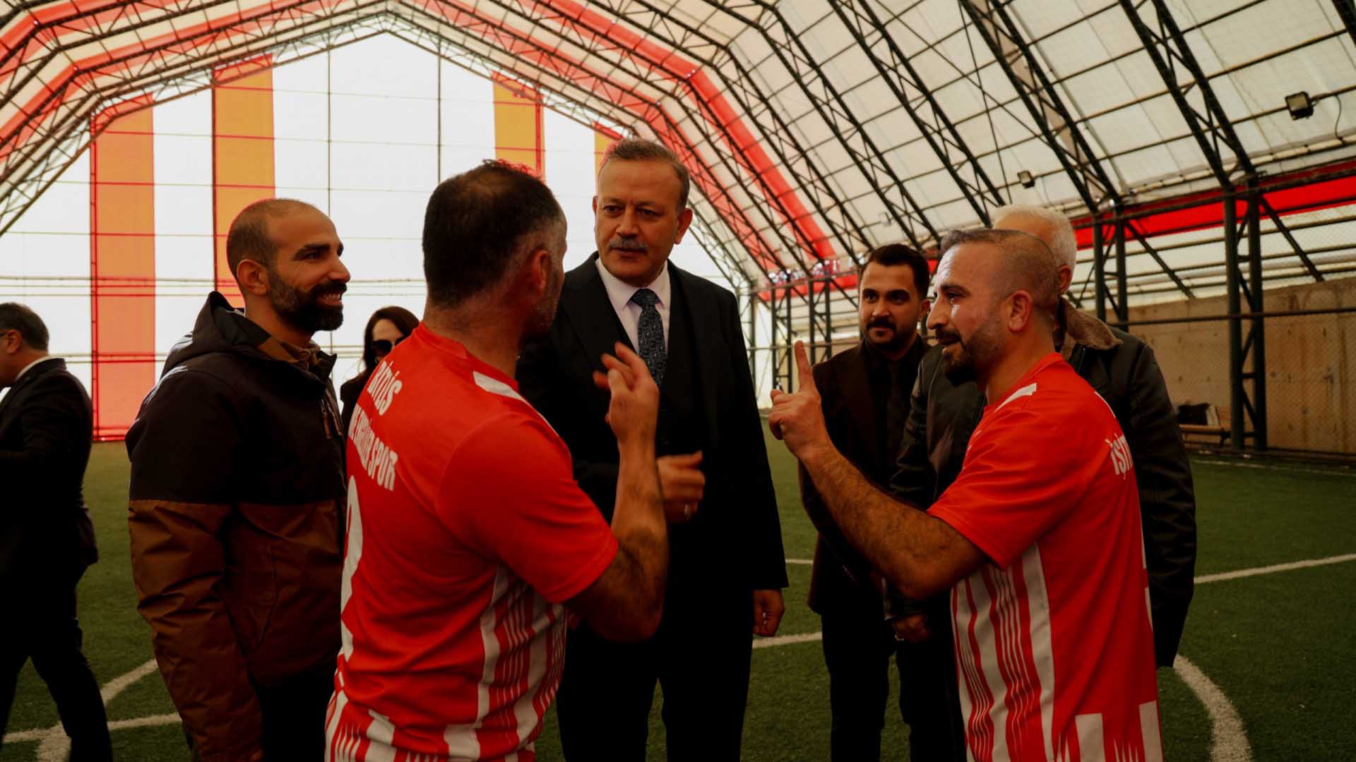 Bitlis’te Dünya Engelliler Günü’ne Özel Halı Saha Futbol Turnuvası 1