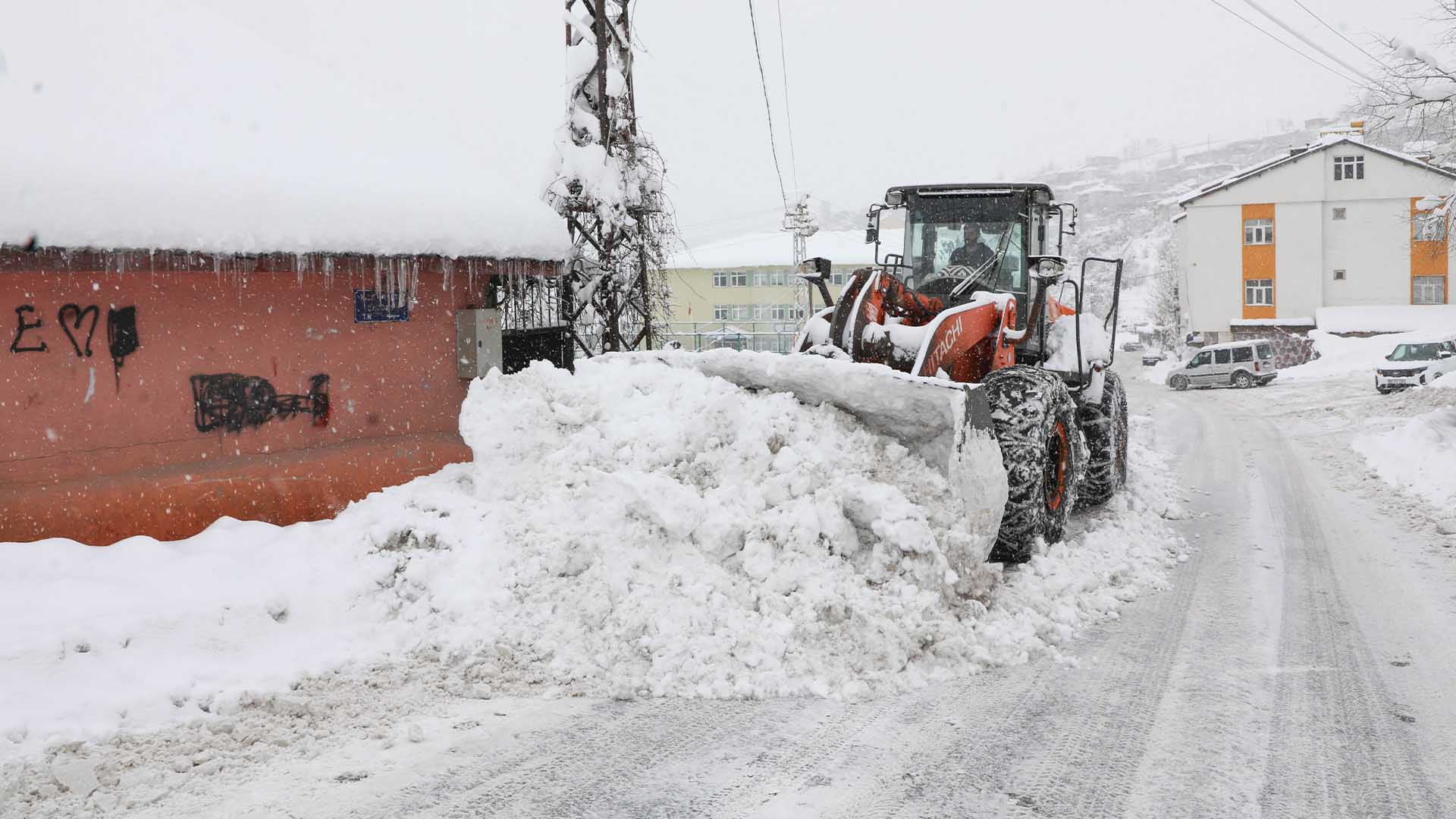 Bitlis’te Karla Mücadele Seferberliği, Ekipler Sahada 2