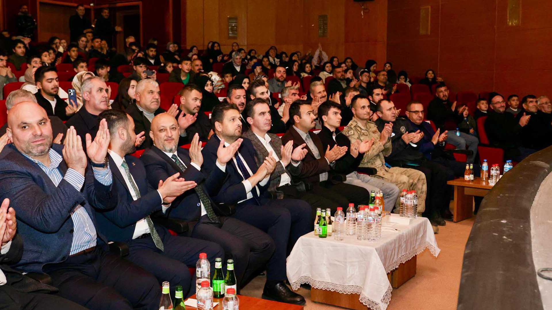 Bitlis’te Kubbet’ül İslam Ahlat Buluşmaları Kapsamında Uzay Ve Teknoloji Programı Düzenlendi 3