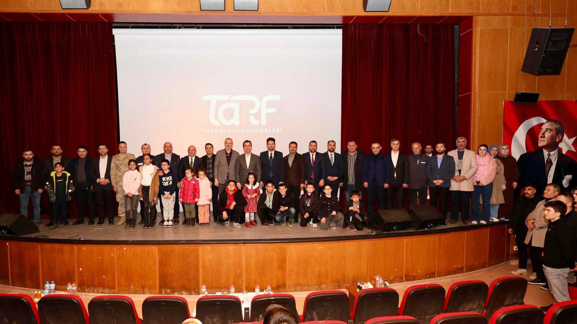 Bitlis’te Kubbet’ül İslam Ahlat Buluşmaları Kapsamında Uzay Ve Teknoloji Programı Düzenlendi 4