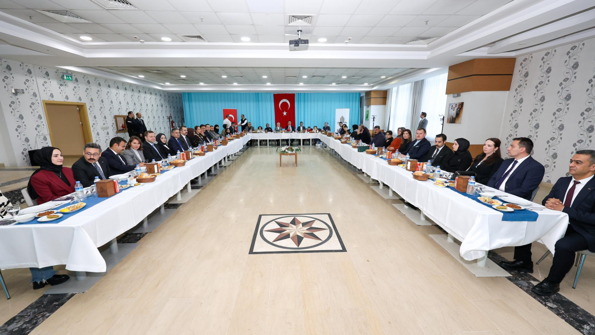 Haber Kapak Şablon 2025 12 17T184238.453