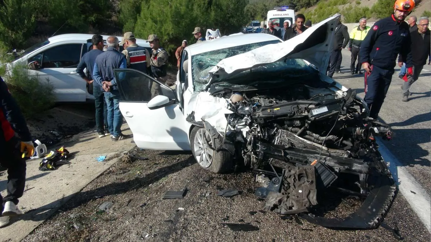 K I L I S T E H A F I F T I C A R I A R A C I L E O T O M O B I L 1043660 309726