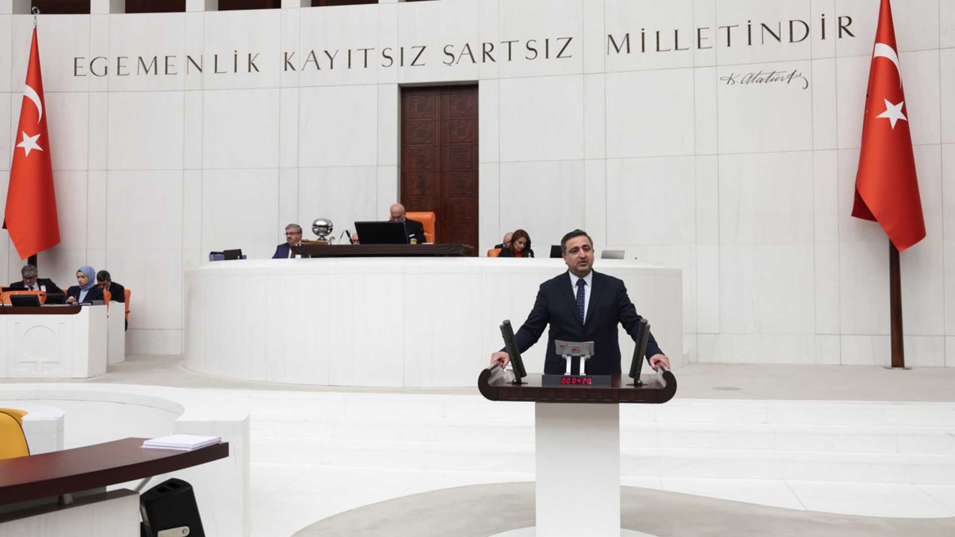 Ramanlı, Bütçe Açığı Borçlanmayı, Borçlanma Faizi, Faiz Ise Yoksulluğu Büyütüyor