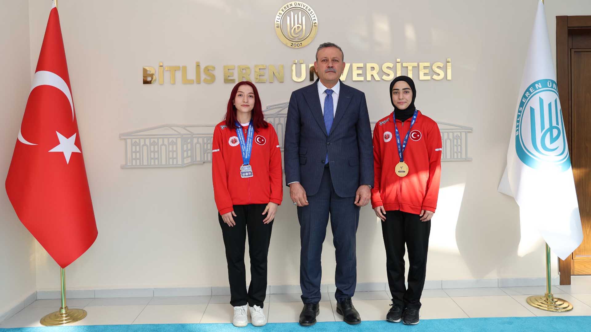 Rektör Elmastaş, Dünya Ve Avrupa Şampiyonu Sporcuları Ağırladı 1