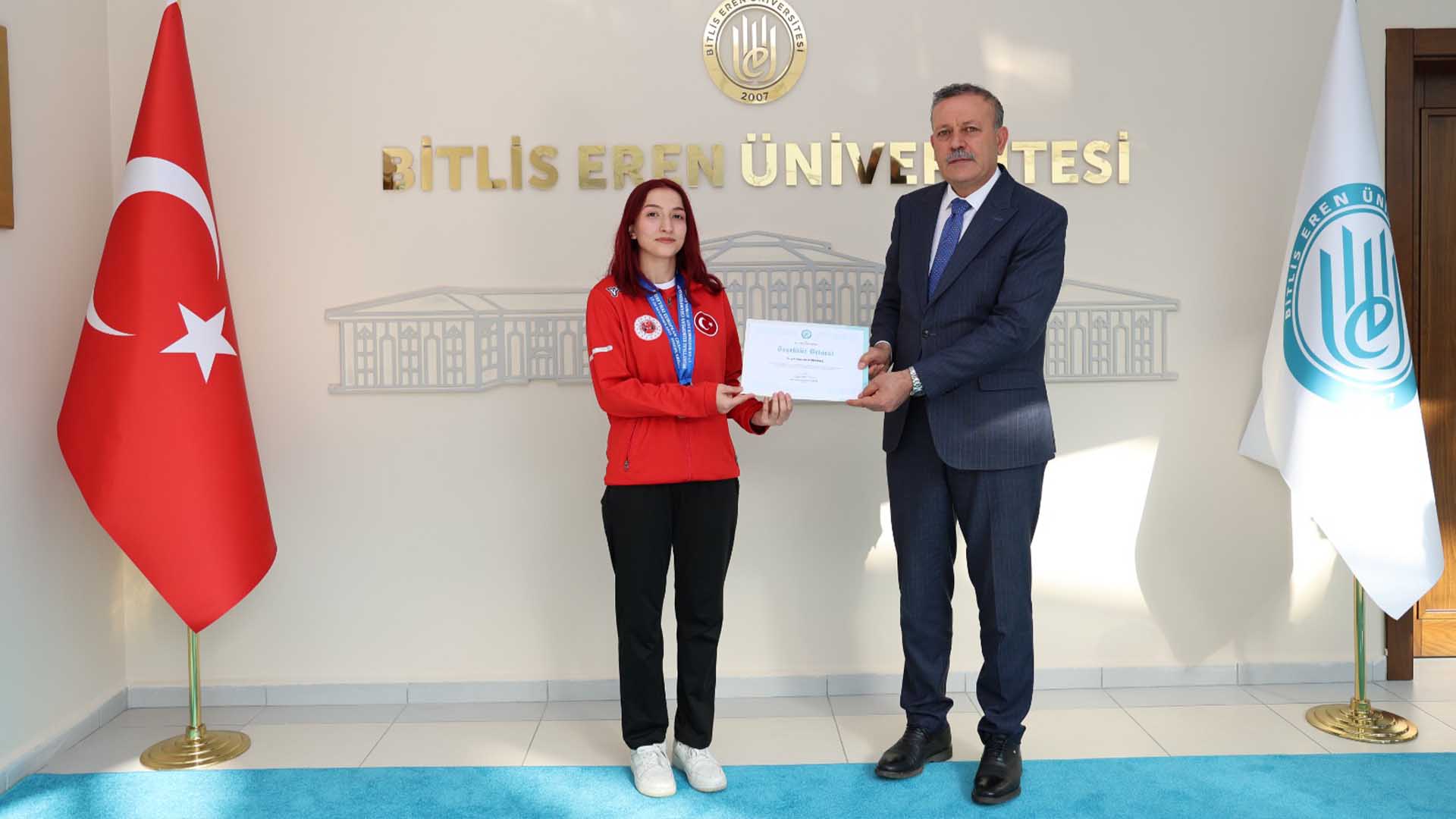 Rektör Elmastaş, Dünya Ve Avrupa Şampiyonu Sporcuları Ağırladı 2