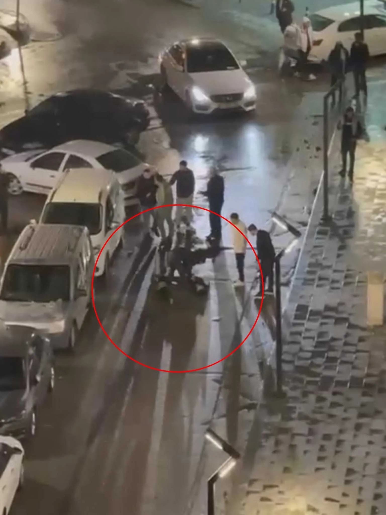 Sokak Ortasinda Silahla Olduruldu 3