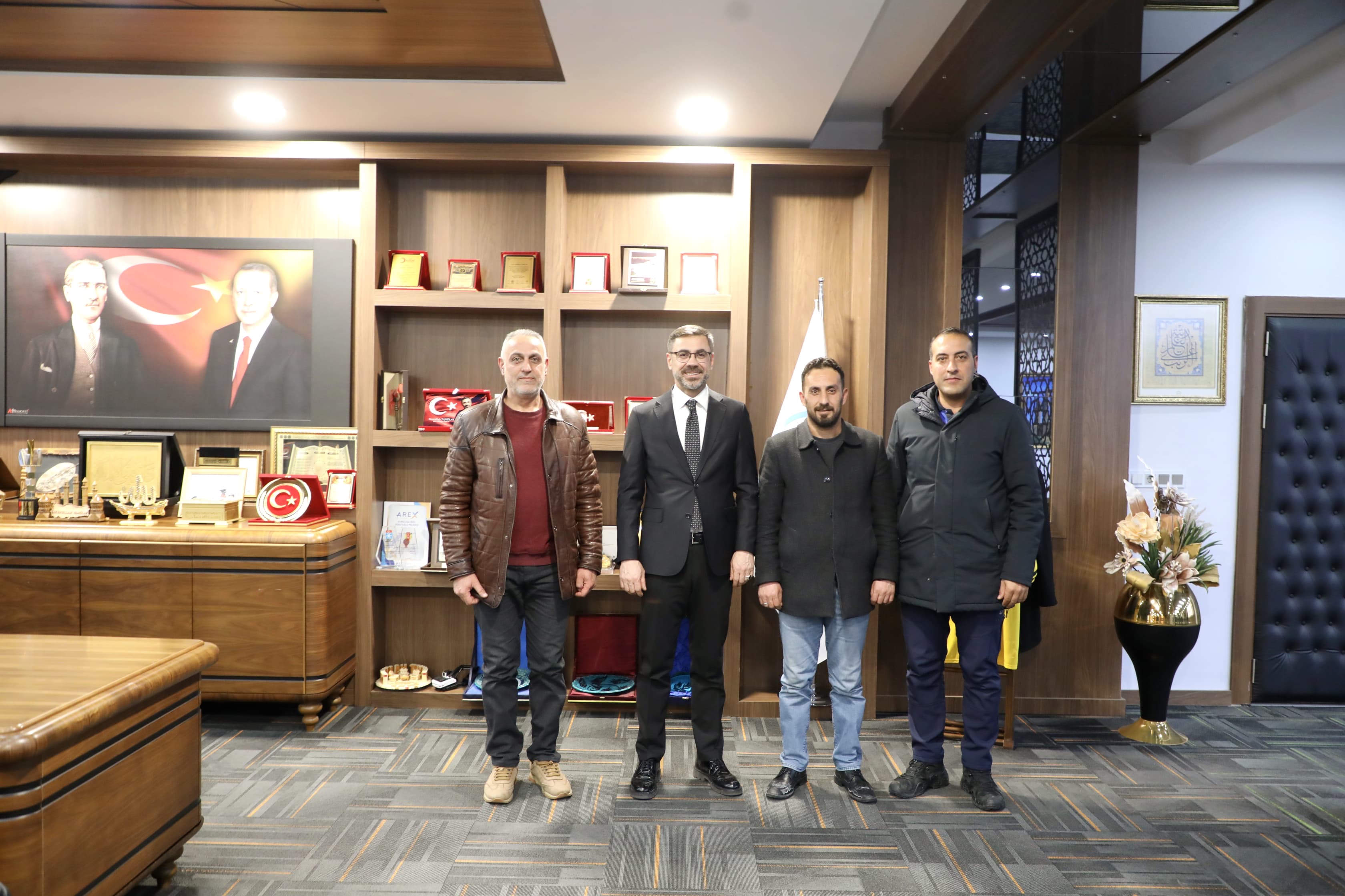 48446296 7506 409A 83D3 3D14E9A2Fd79-1