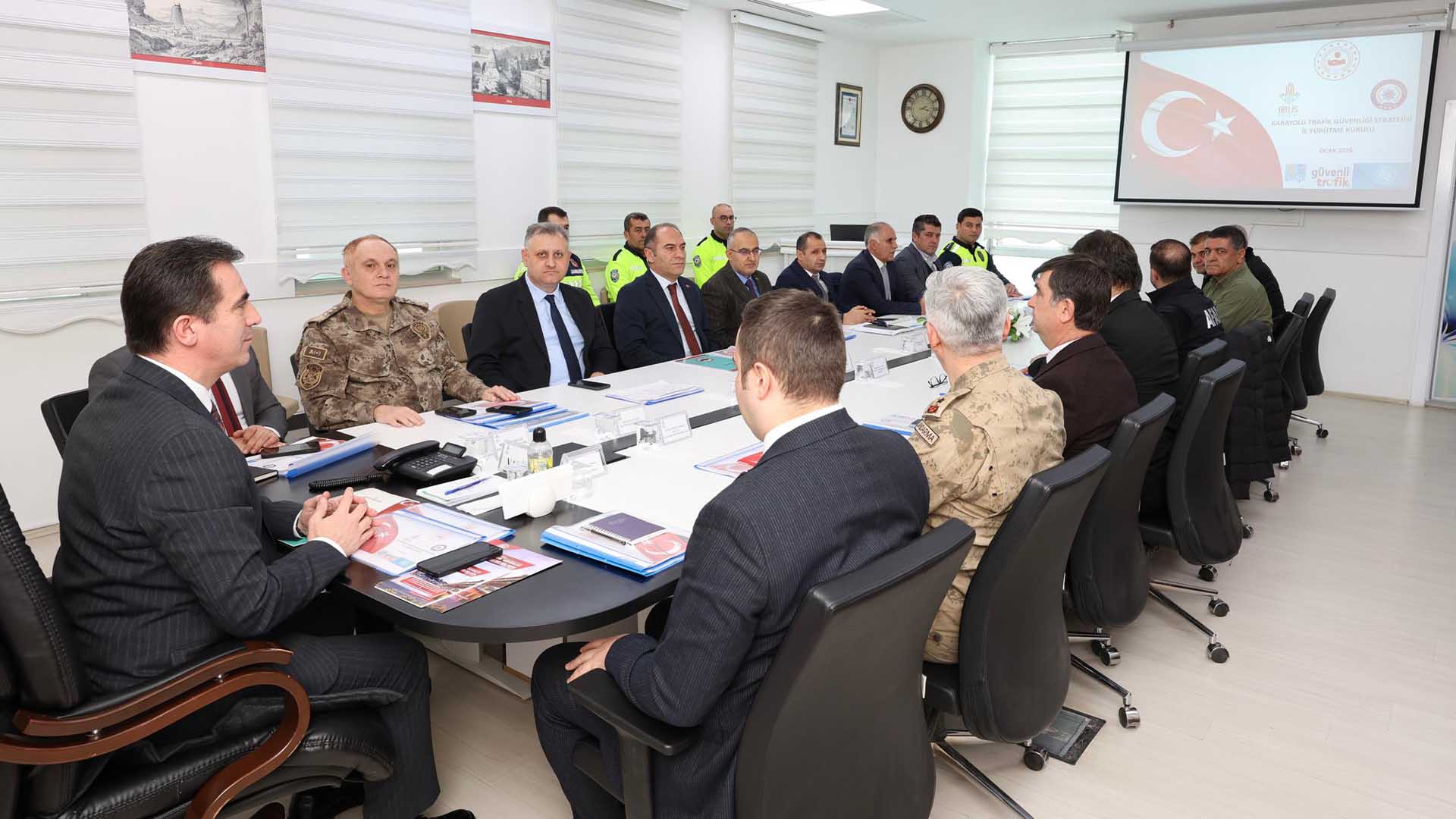 Bitlis’te Karayolu Trafik Güvenliği Strateji İl Yürütme Kurulu Toplandı 1