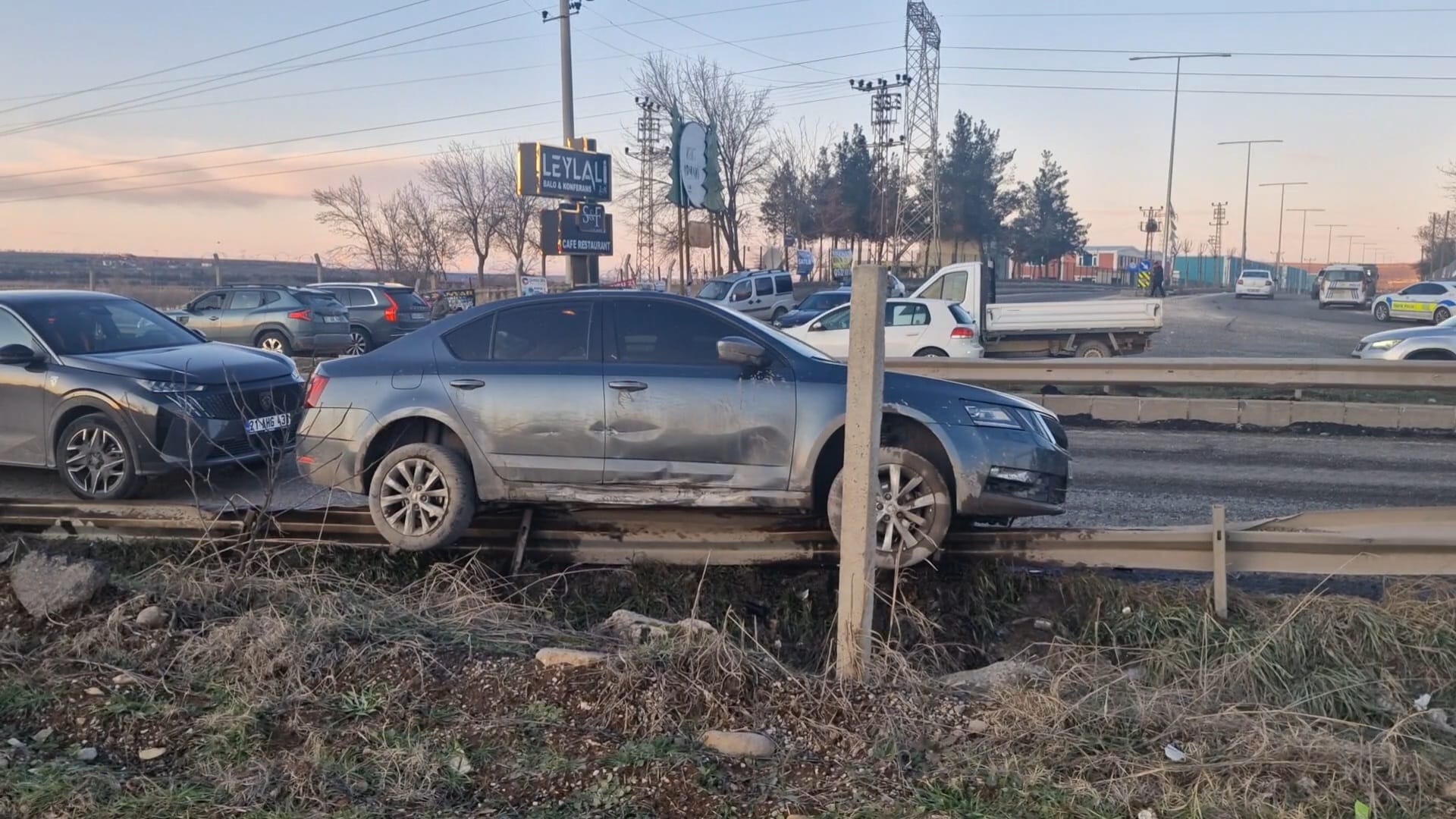 D I Y A R B A K I R’ D A O T O M O B I L L E R C A R P I S T I 1 O L 1126382 334288