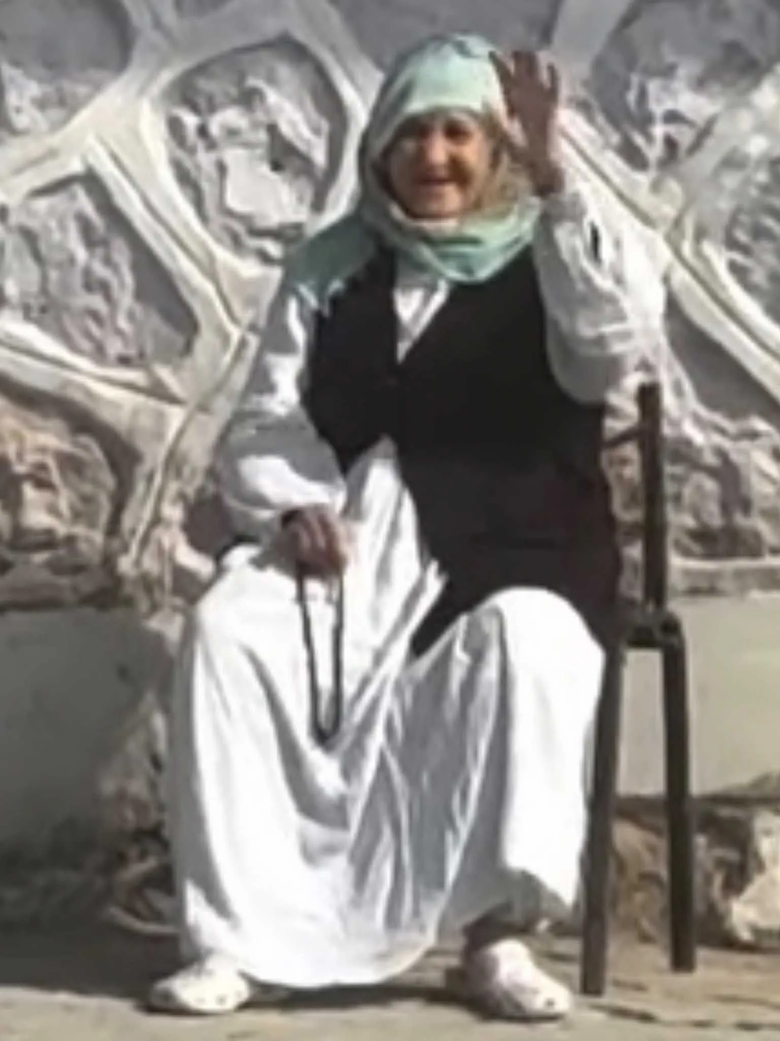 Tupten Sizan Gazdan Zehirlenen Yasli Kadin Olu Esi Agir Yarali 1