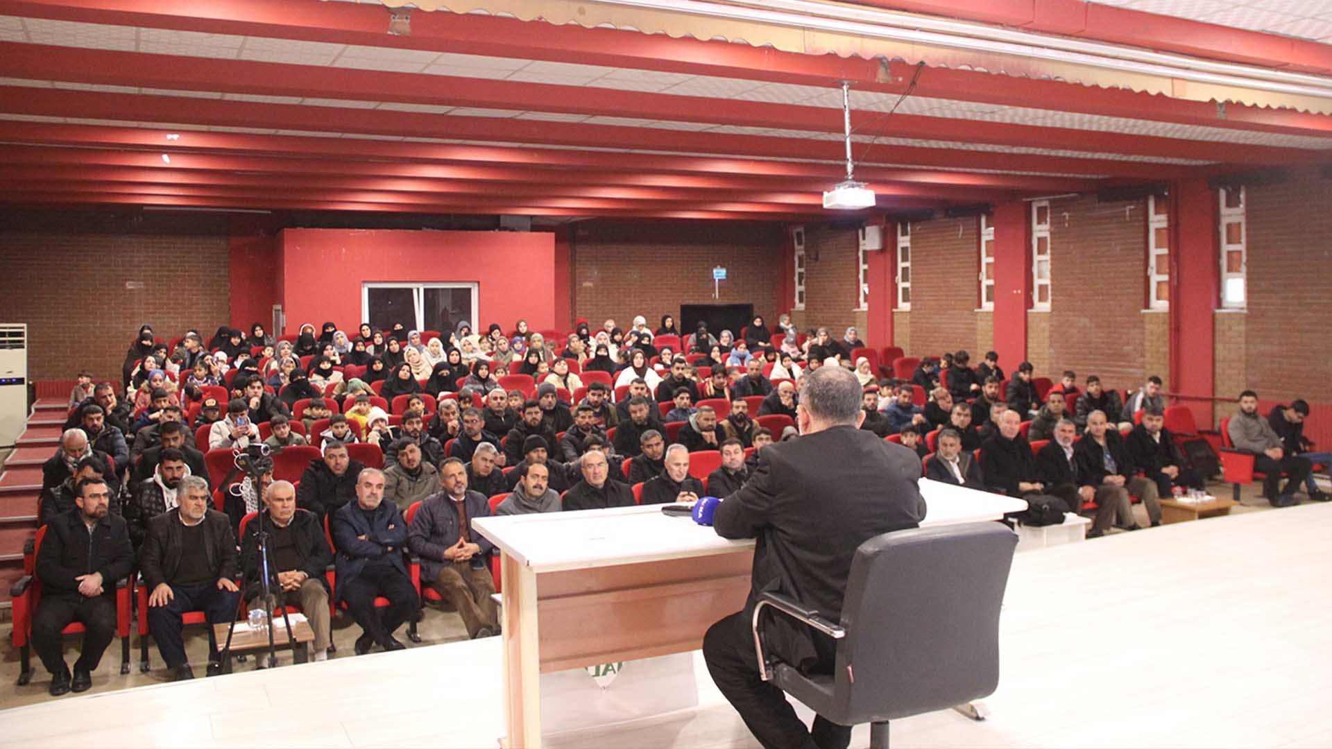 Yaman, Kadınla Ilgili Tek Temiz Düşünce Var, İslam’dır 2