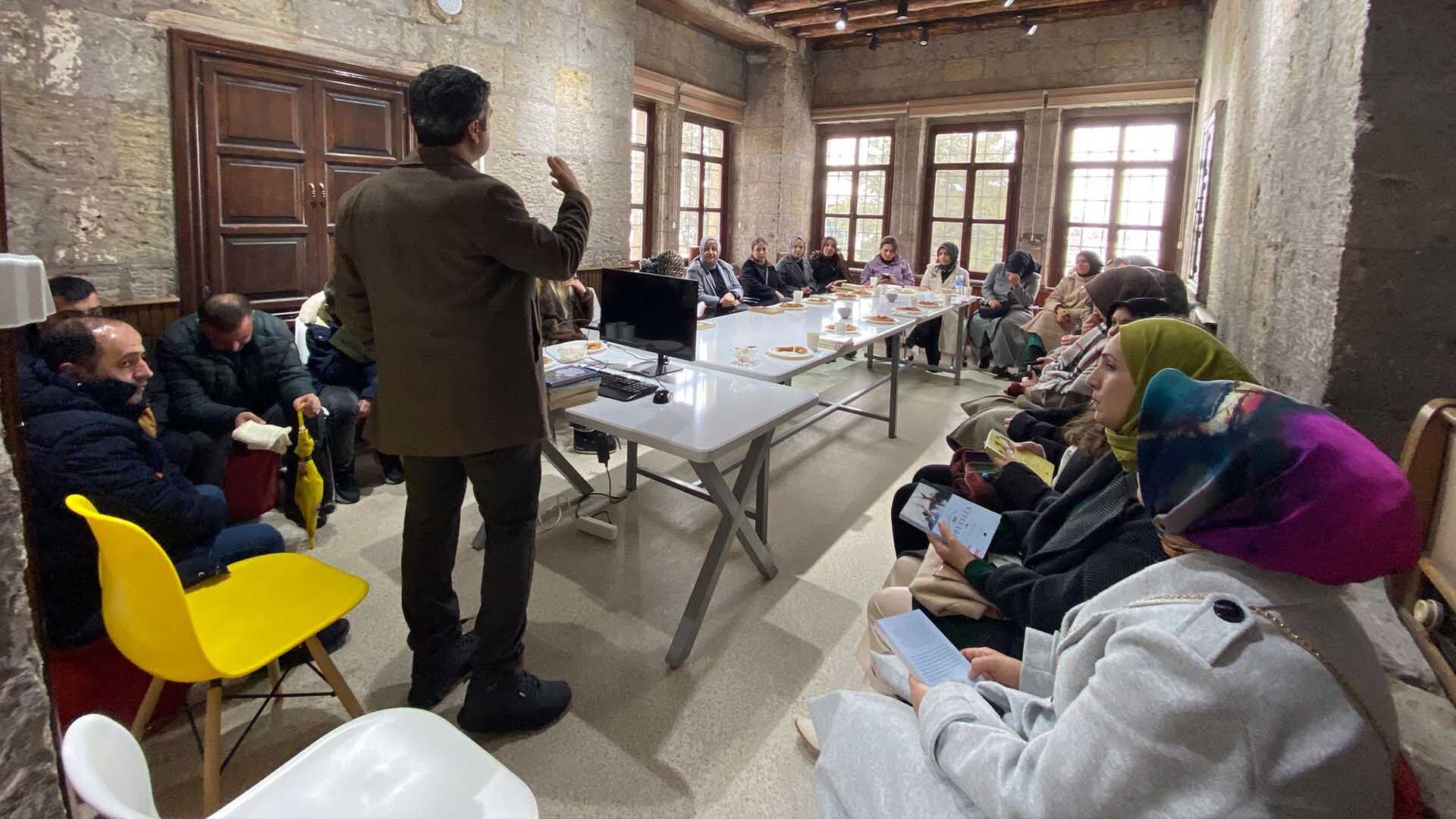 Bitlis’te “Ailece Kitap Okuyor” Etkinliği Yoğun İlgi Gördü 1