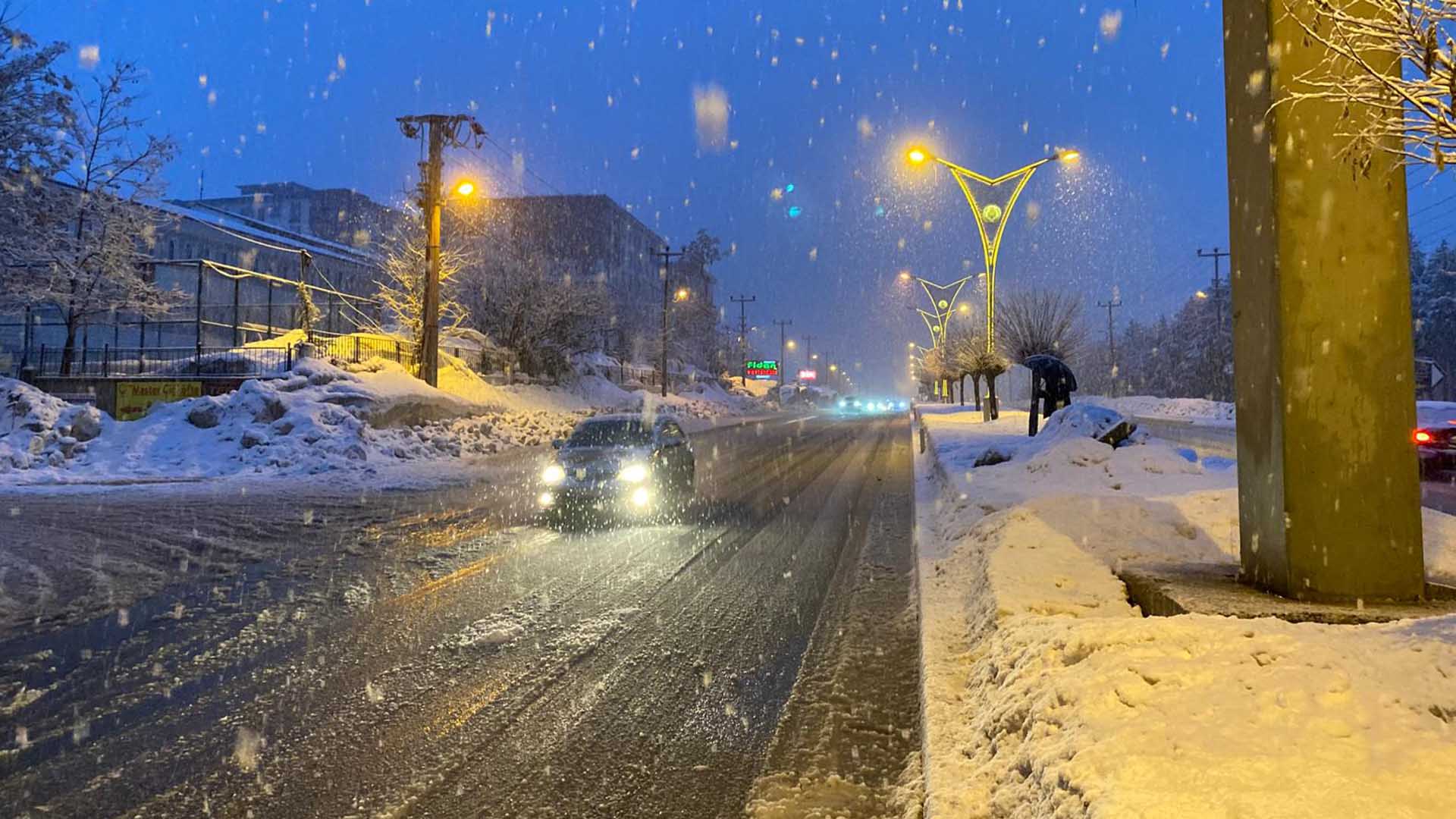 Bitlis’te Kar Yağışı Etkili Olmaya Başladı 1