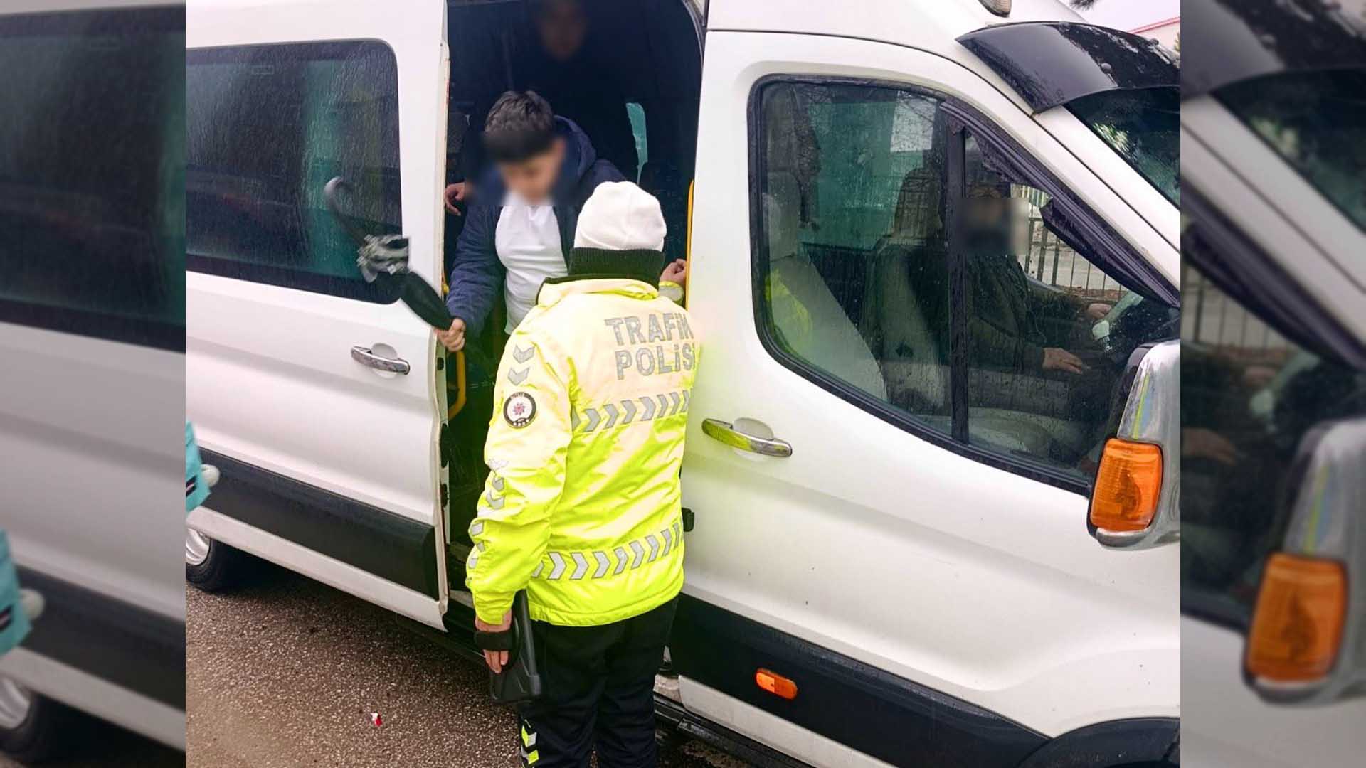 Bitlis’te Okul Çevrelerinde Denetimler Aralıksız Sürüyor 2