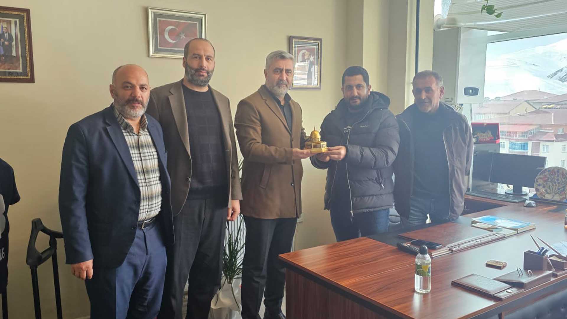 Hüda Par Bitlis İl Başkanı Karakaya’dan Besob Başkanı İrgit’e Hayırlı Olsun Ziyareti 1