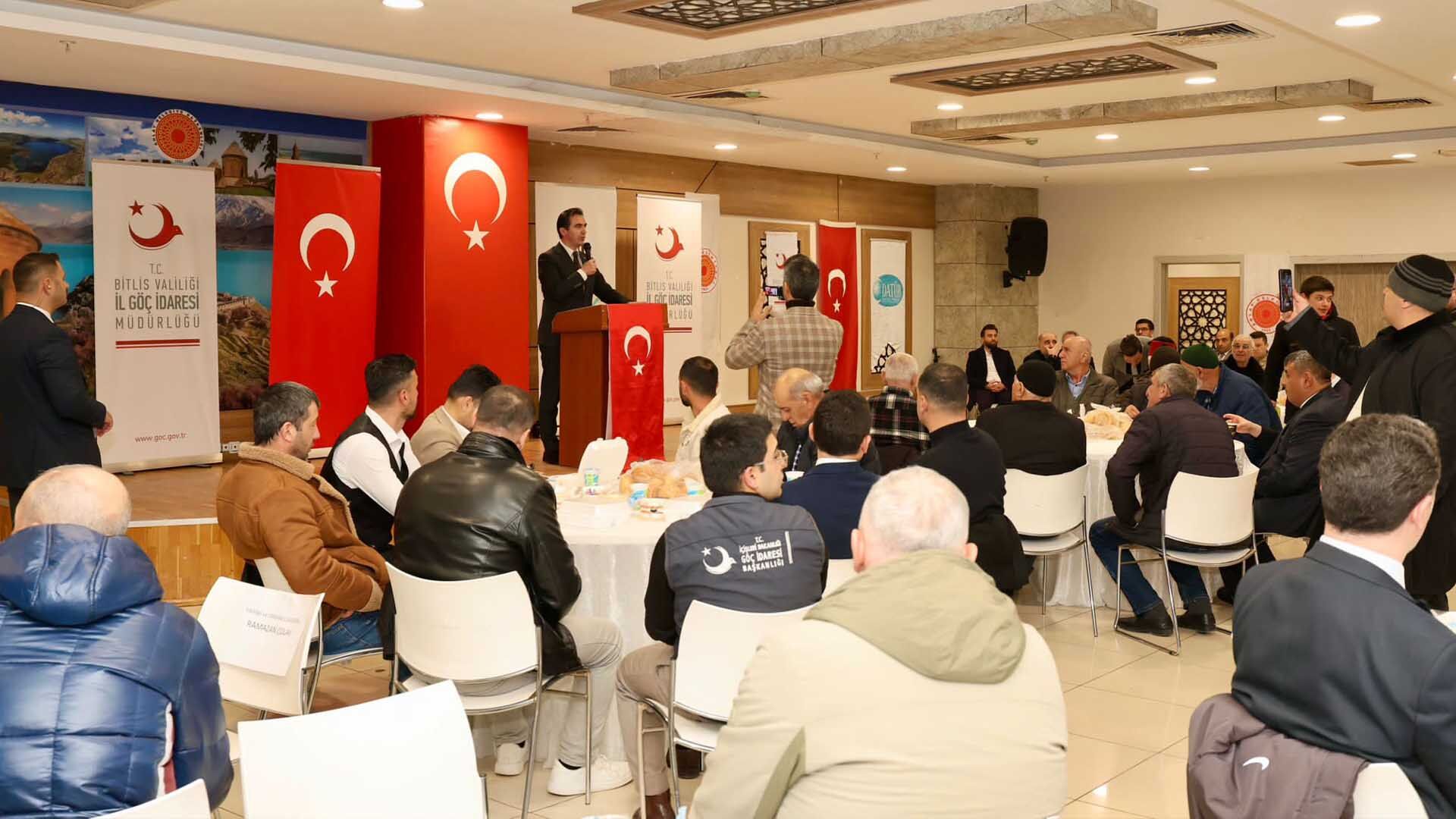 Ahlat'ta Ahıskalı Türk Vatandaşlar İftarda Buluştu 5