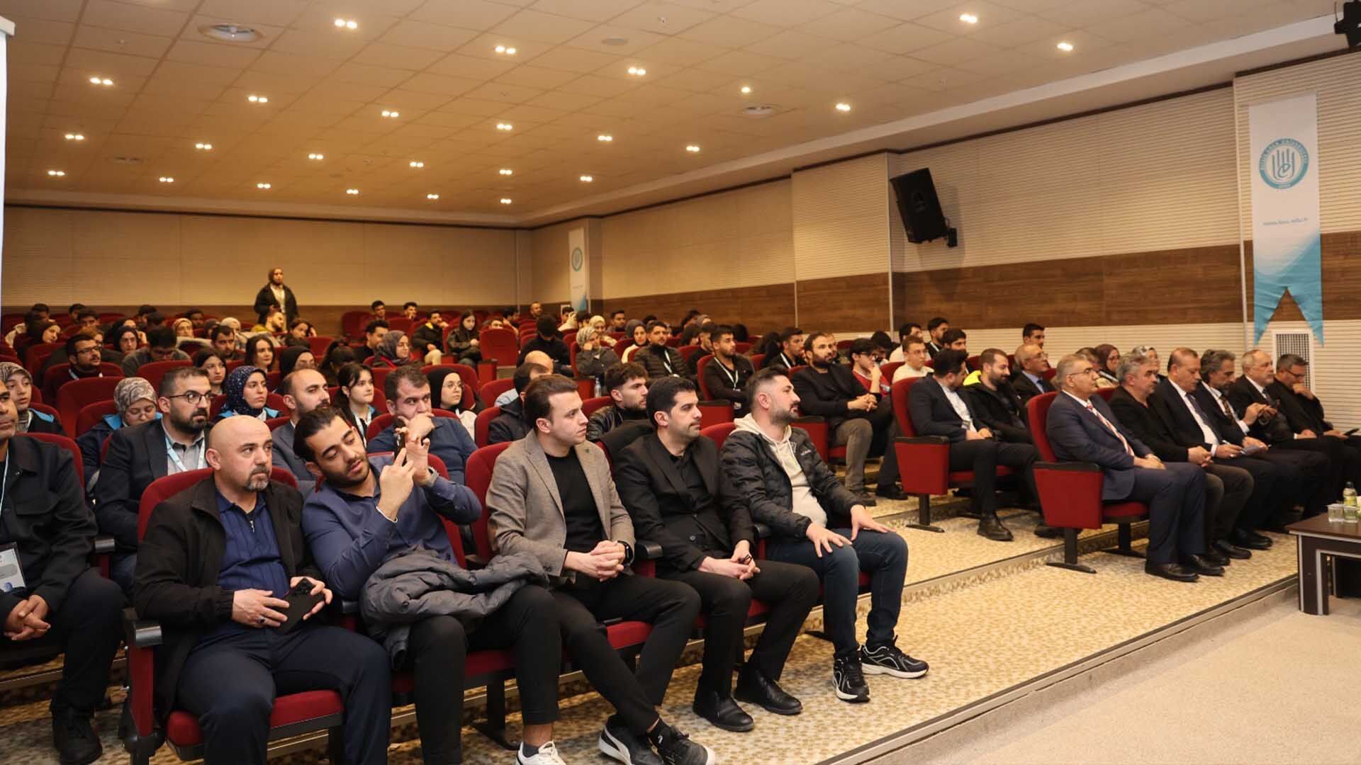 Bitlis Eren Üniversitesi'nde “Tekno Genç” Inovasyon Rüzgarı Başladı 7